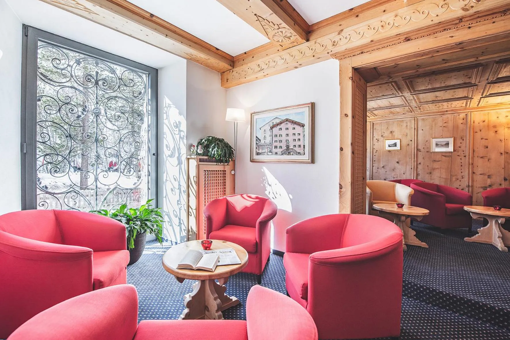 Lounge or bar in Hotel Post Sils Maria