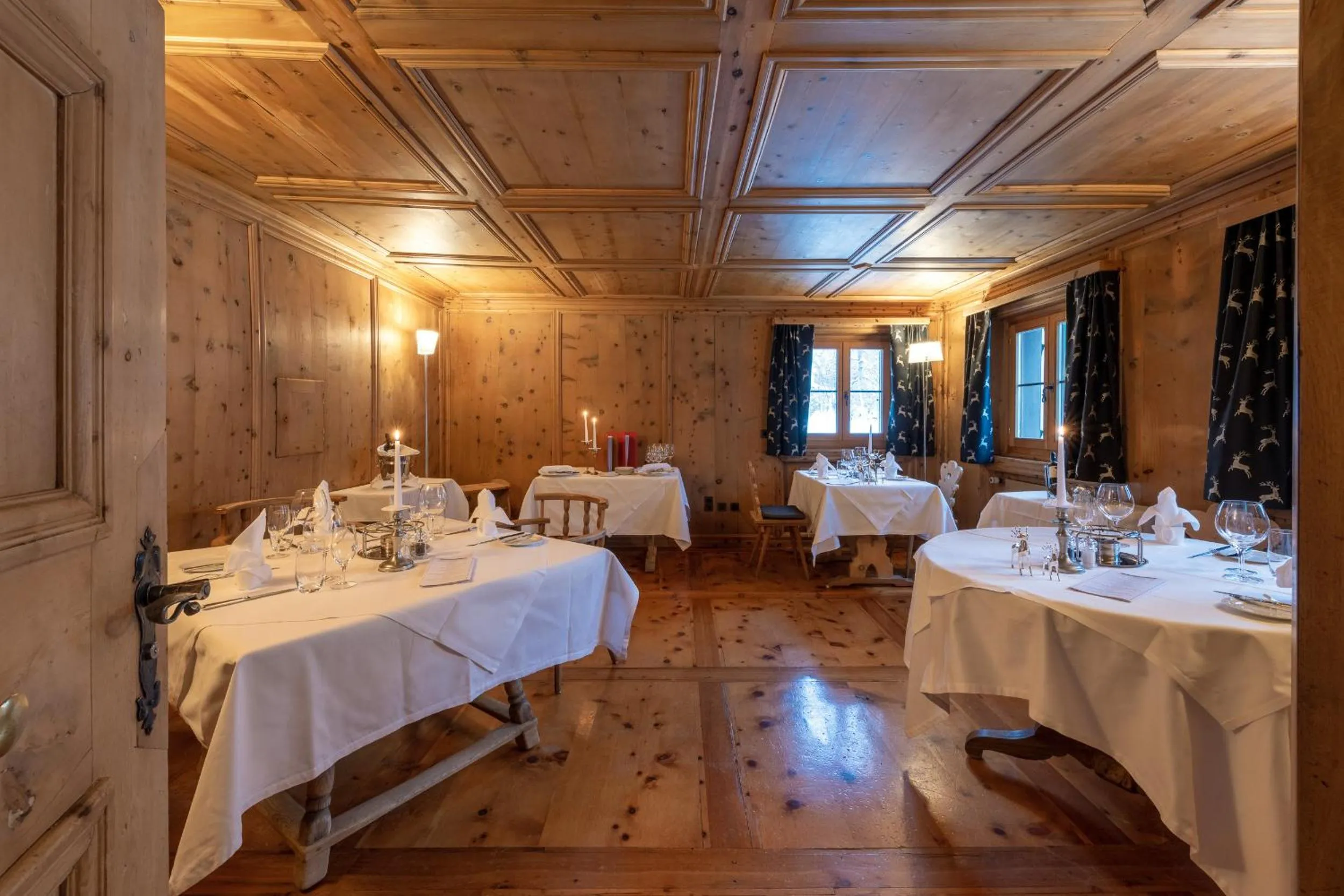 Restaurant/places to eat in Hotel Post Sils Maria