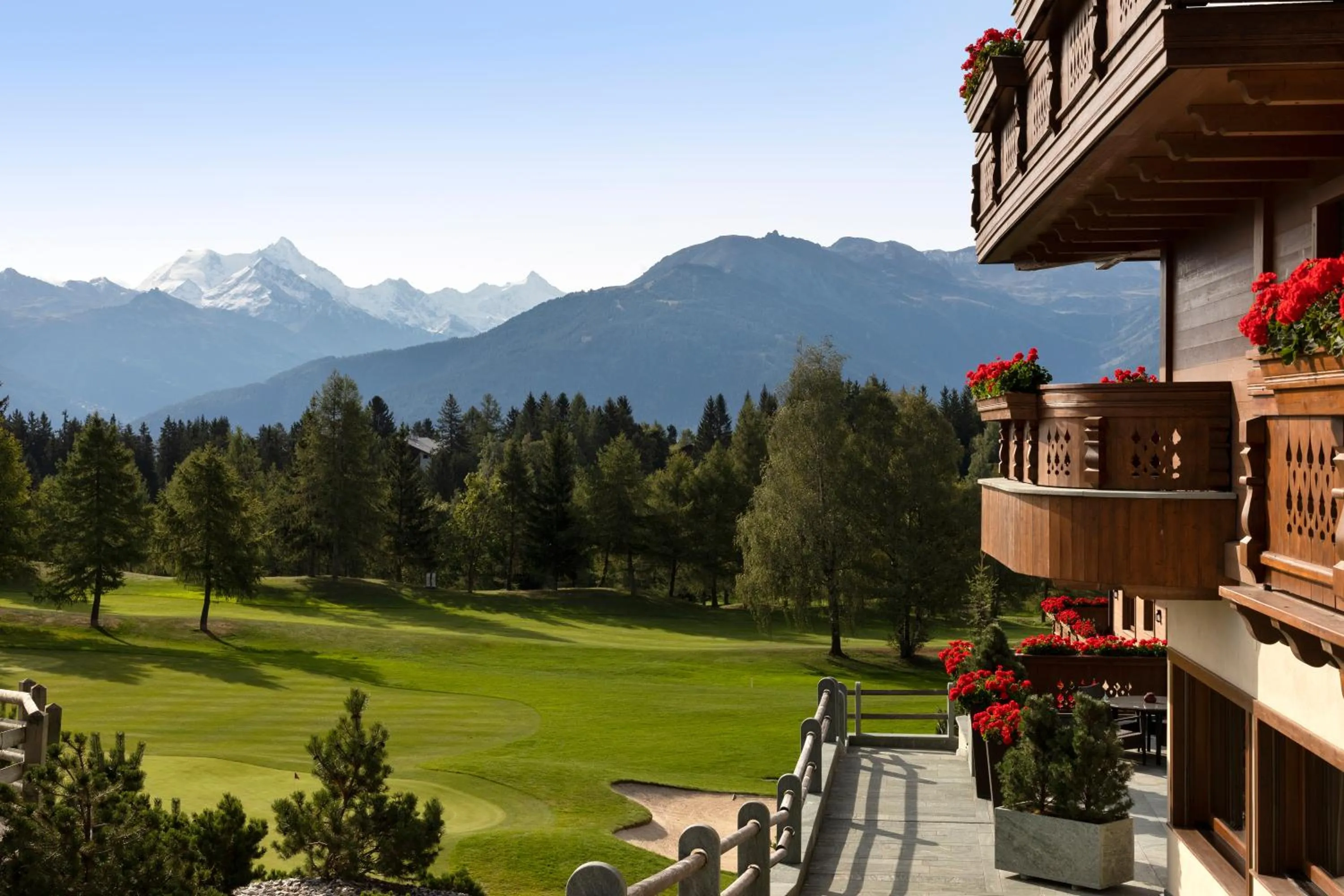 Day in Guarda Golf Hotel & Residences
