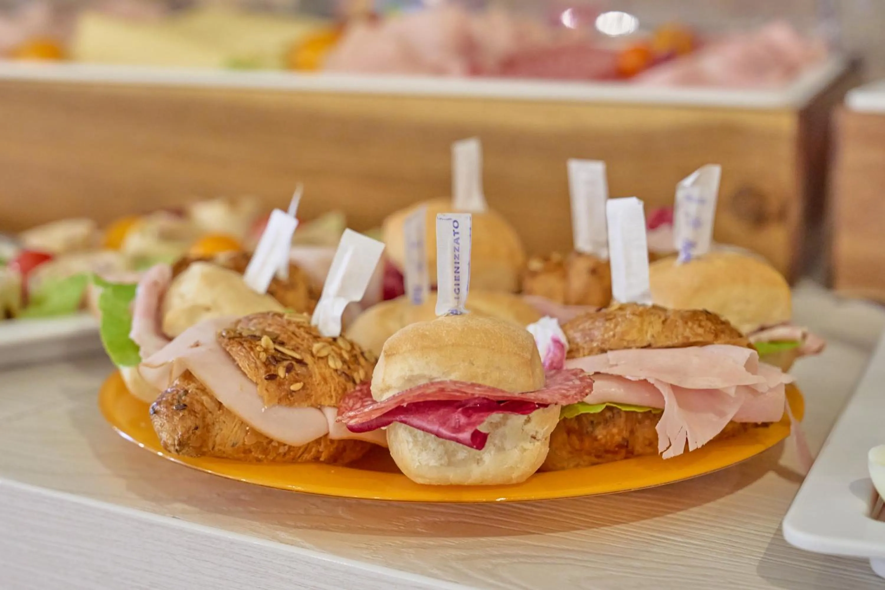 Breakfast in Hotel Acquario