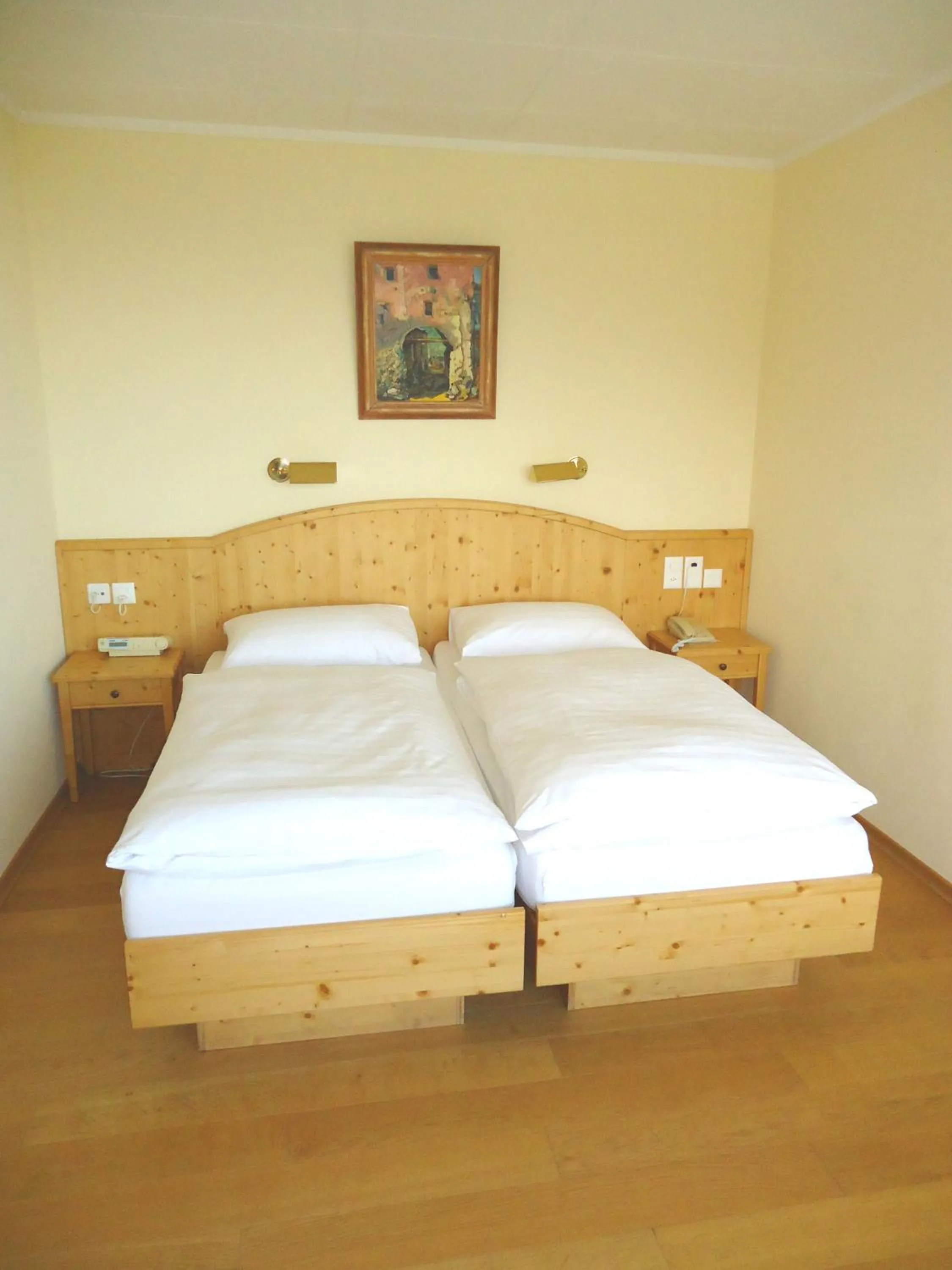 Bed in Grand Hôtel du Parc