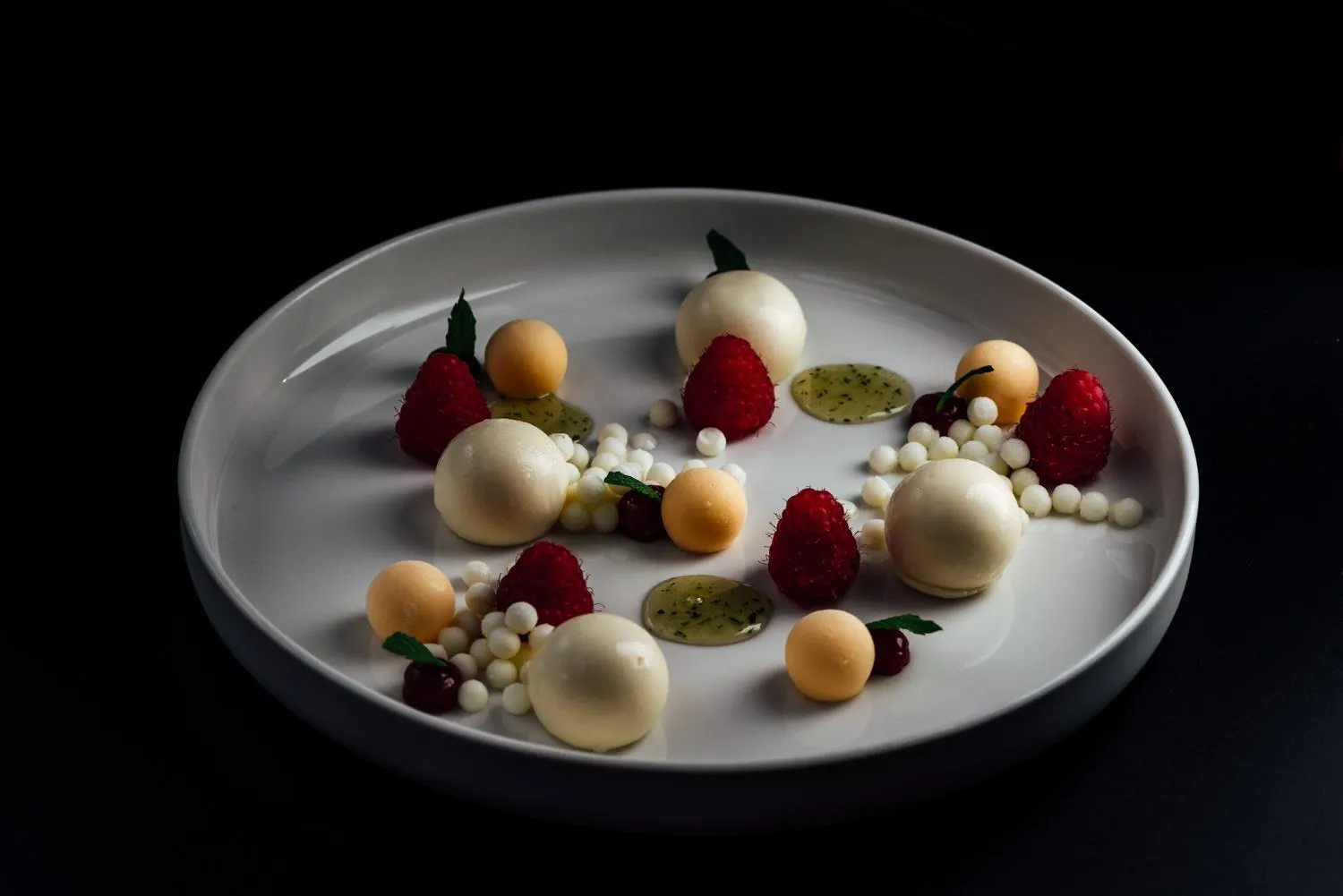 Restaurant/places to eat in Hotel-Restaurant Bellevue