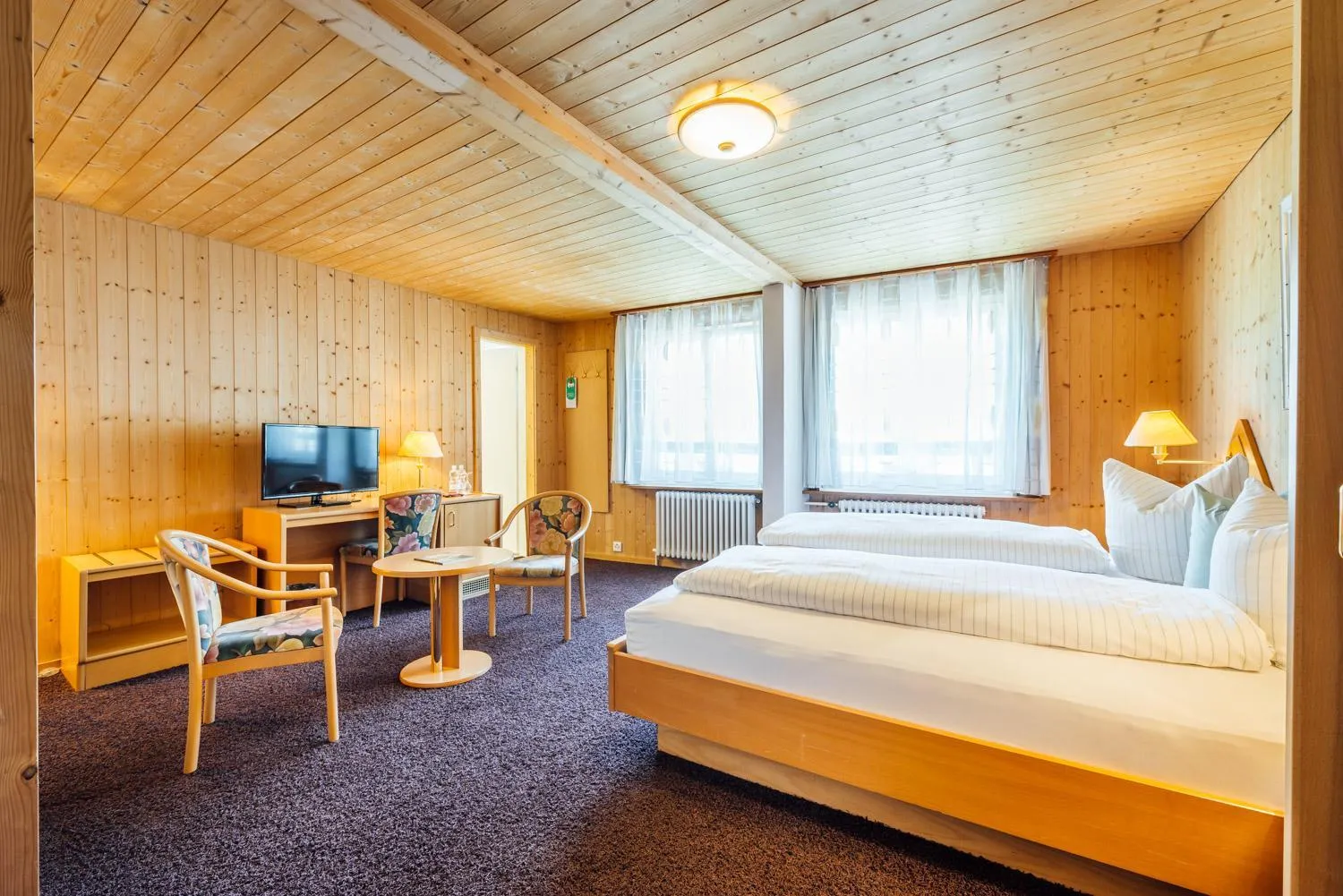 Bed in Hotel-Restaurant Bellevue