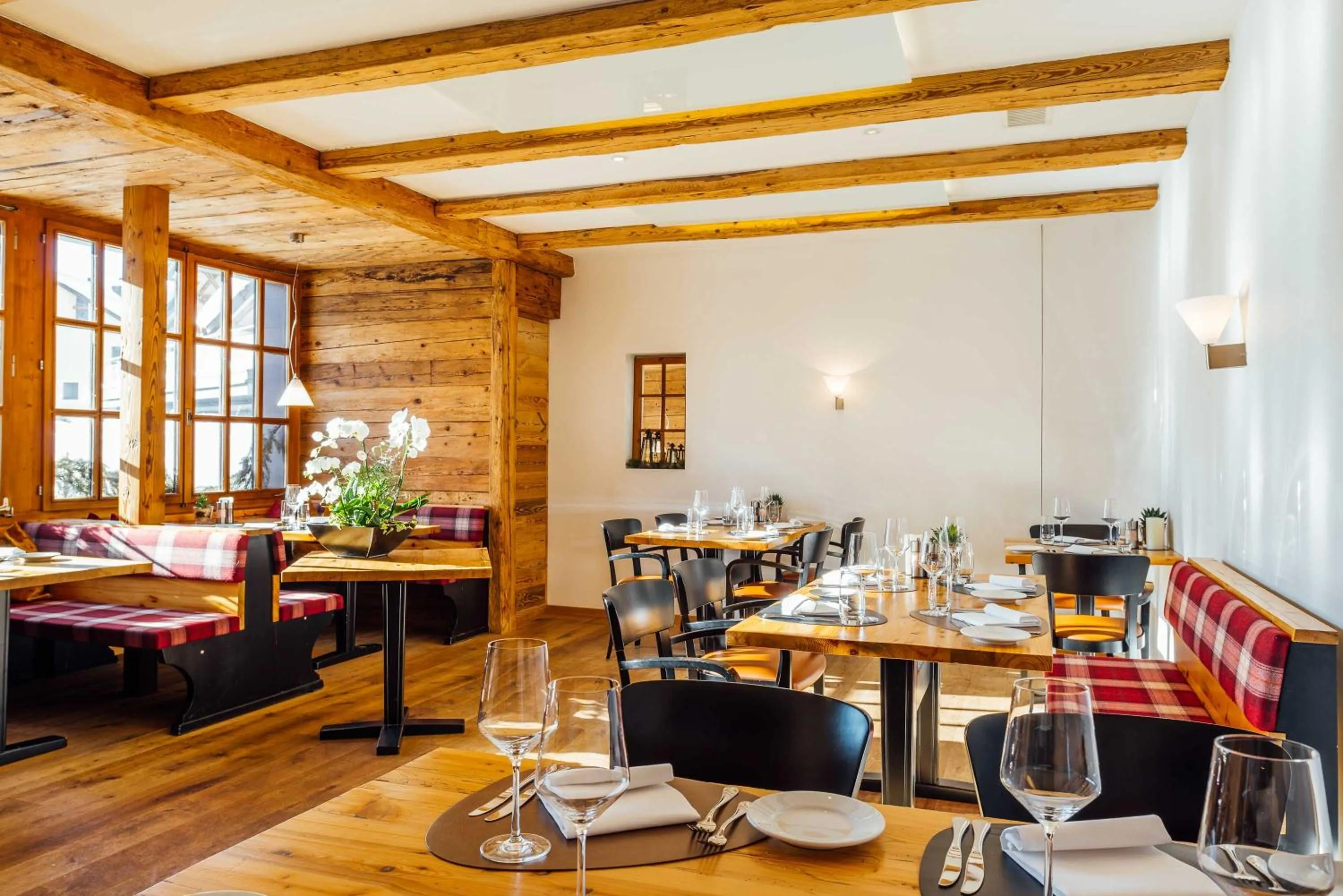 Restaurant/places to eat in Hotel-Restaurant Bellevue