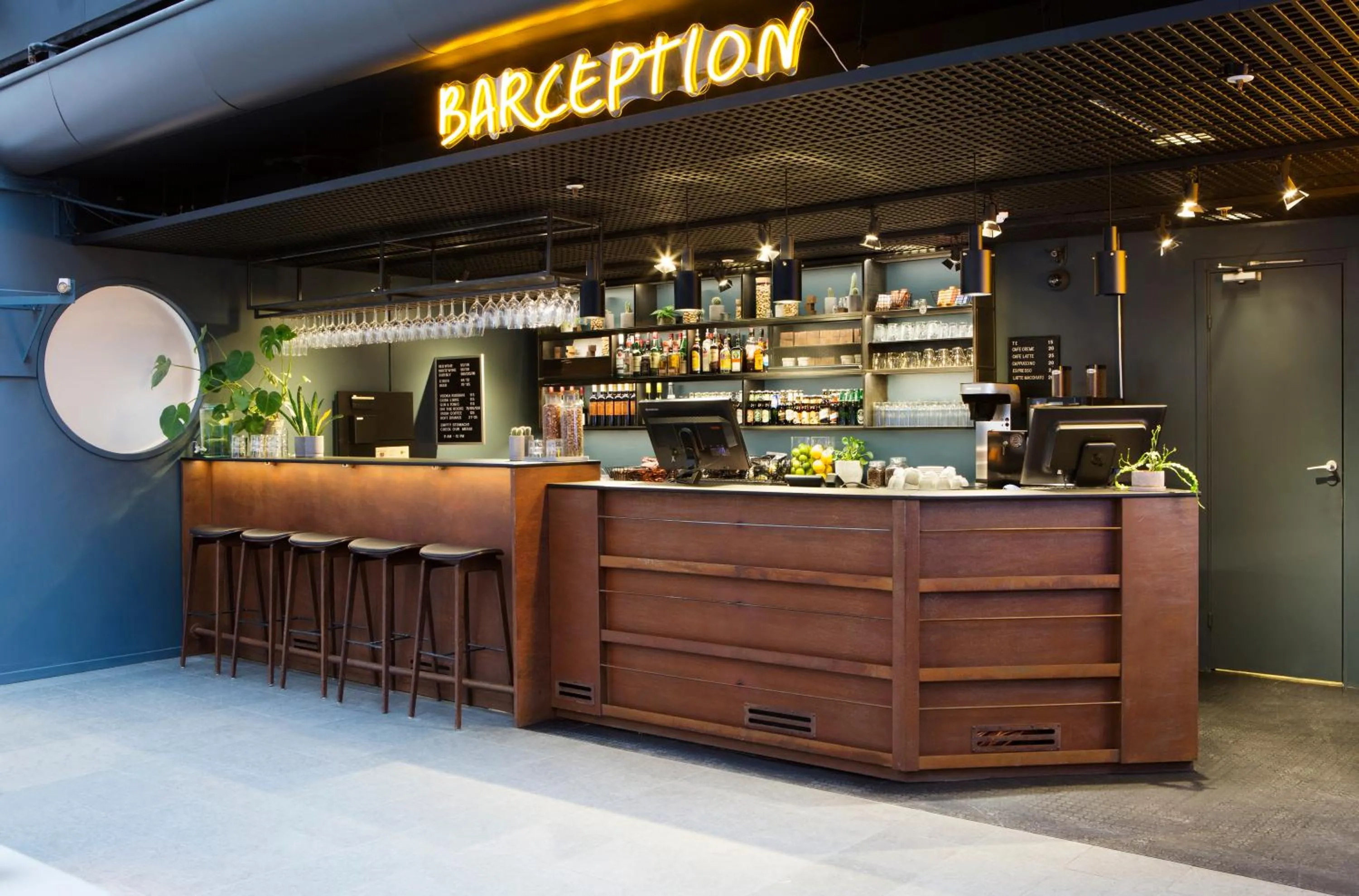 Lounge or bar in Comfort Hotel Xpress Stockholm Central