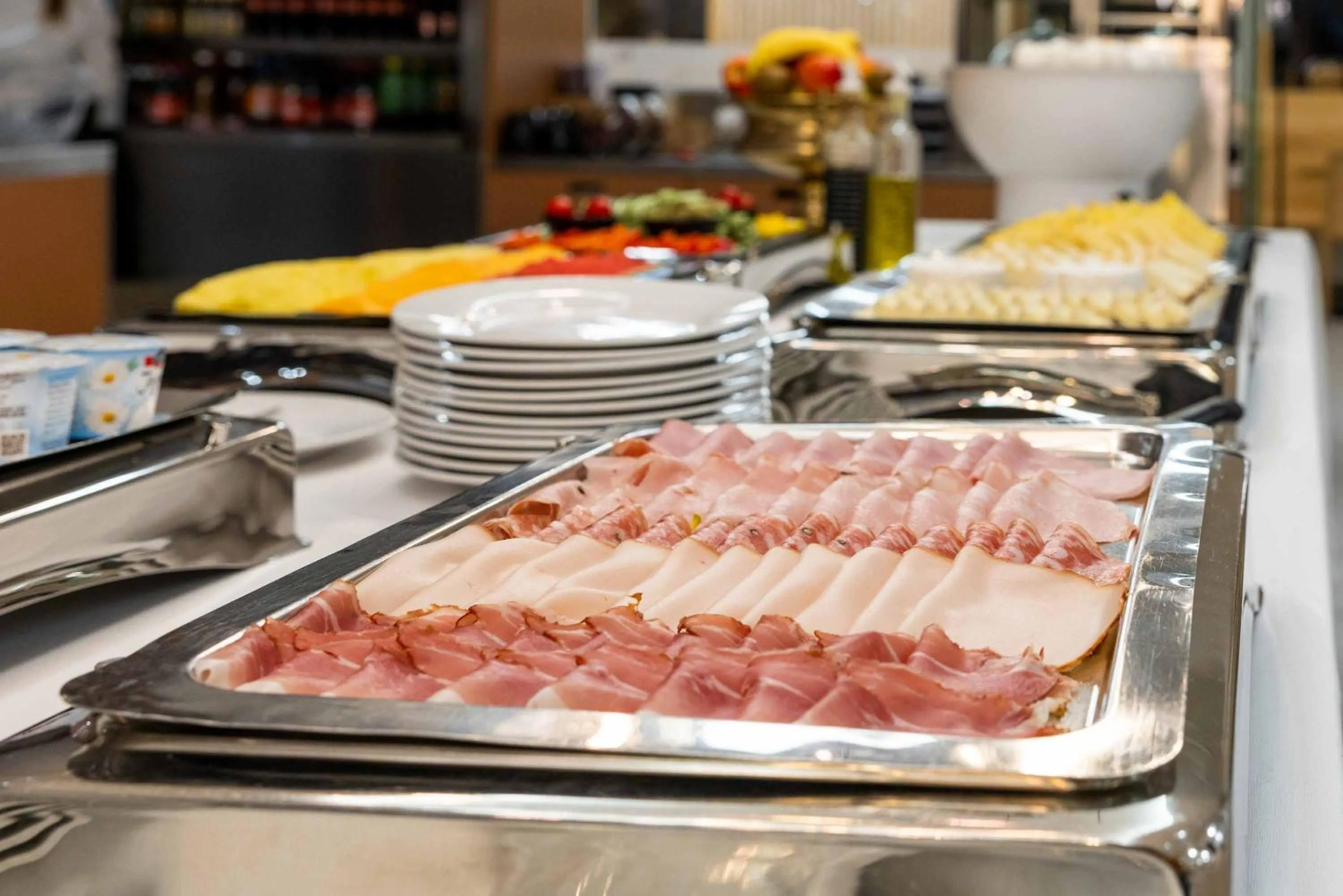 Breakfast in Hotel Sonne St. Moritz 3* Superior