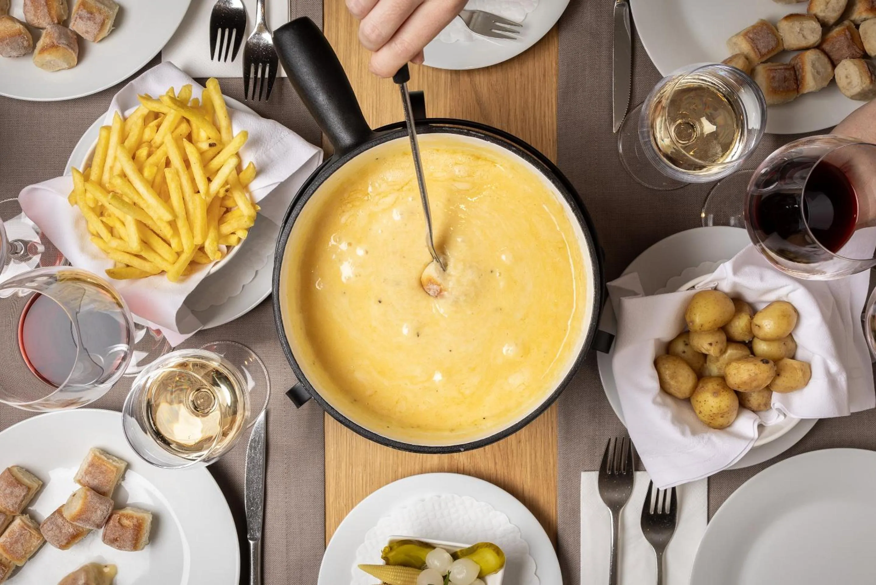 Restaurant/places to eat in Hotel Sonne St. Moritz 3* Superior