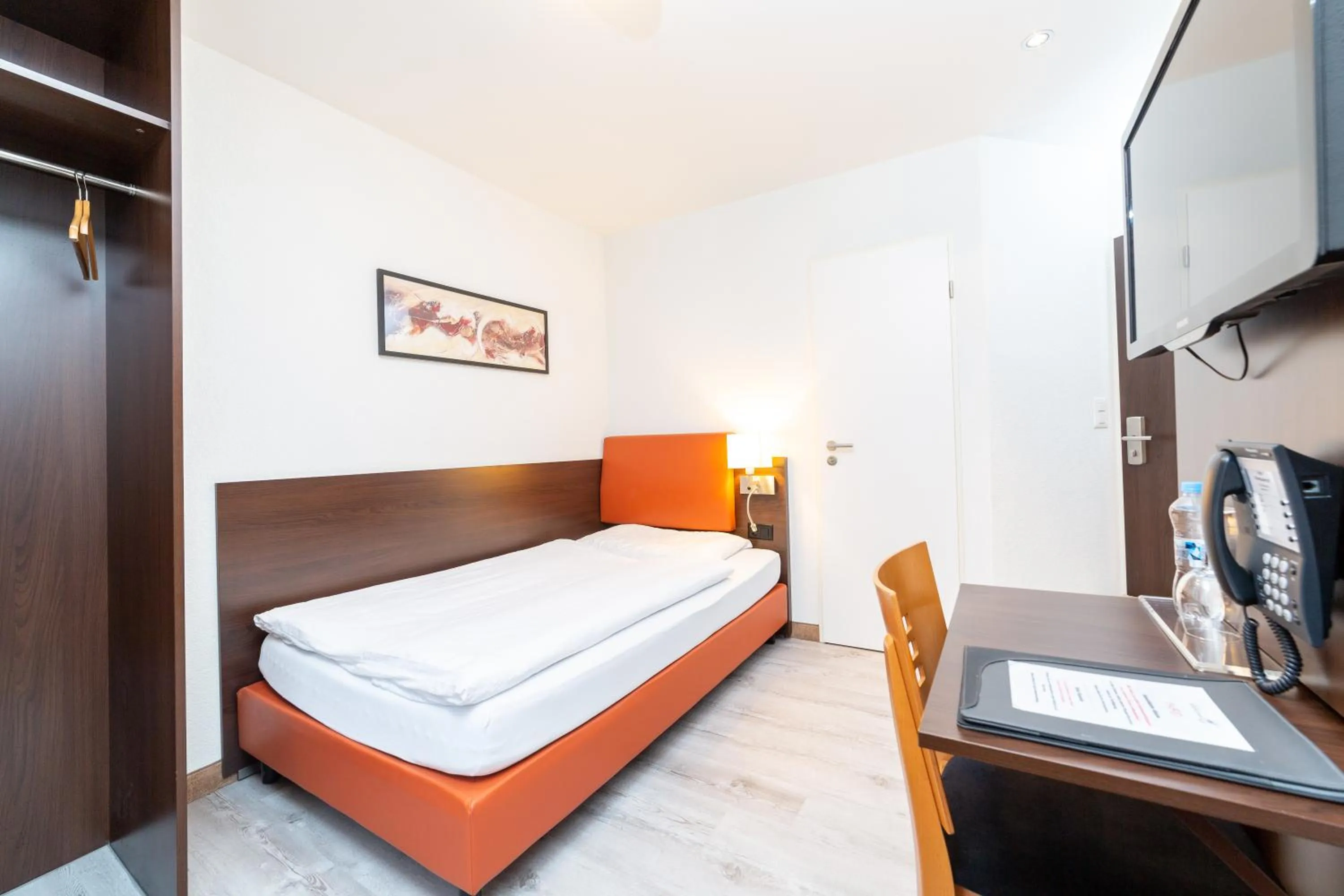 Bed in Hotel Rheinfelderhof