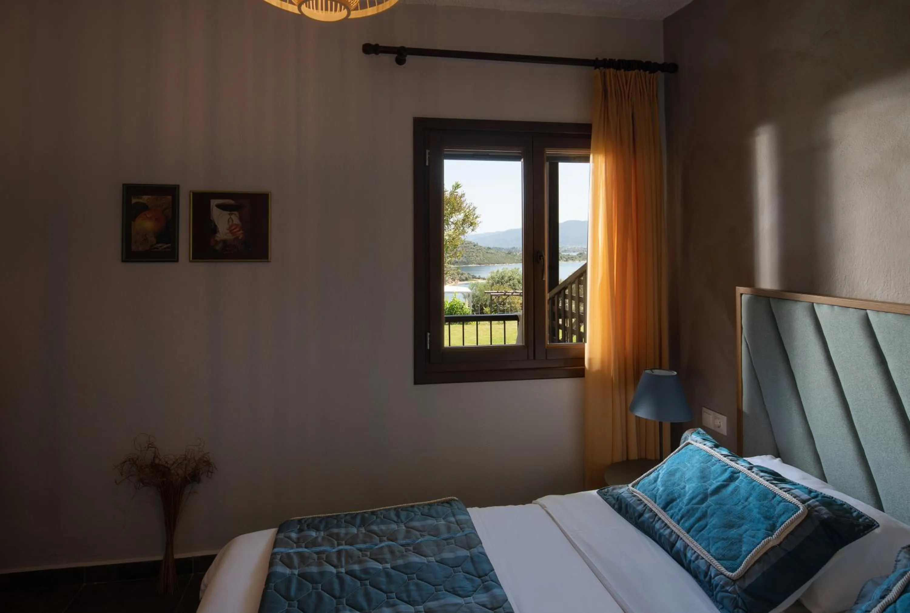 Bed in Heos Accommodation