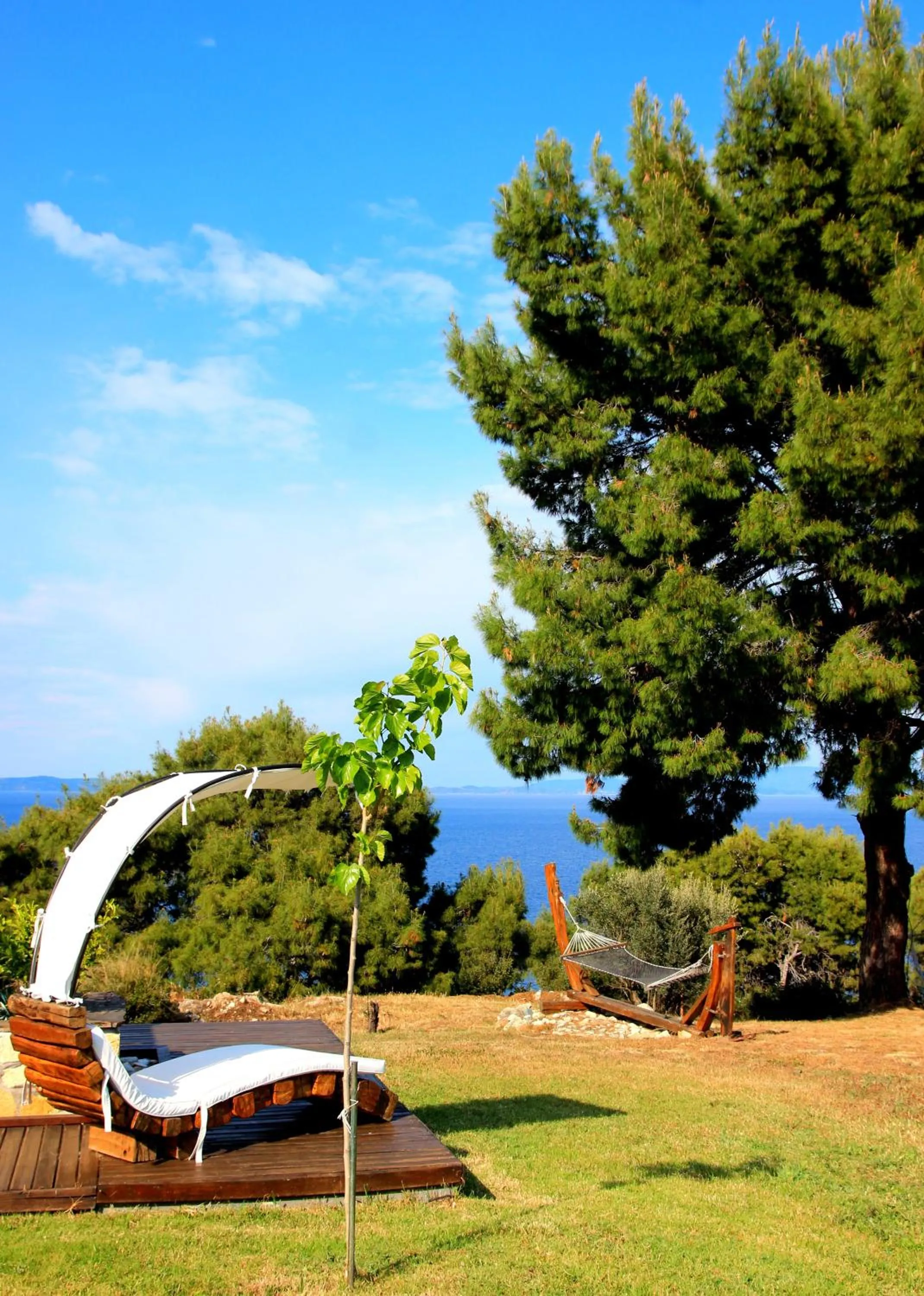 Garden in Heos Accommodation