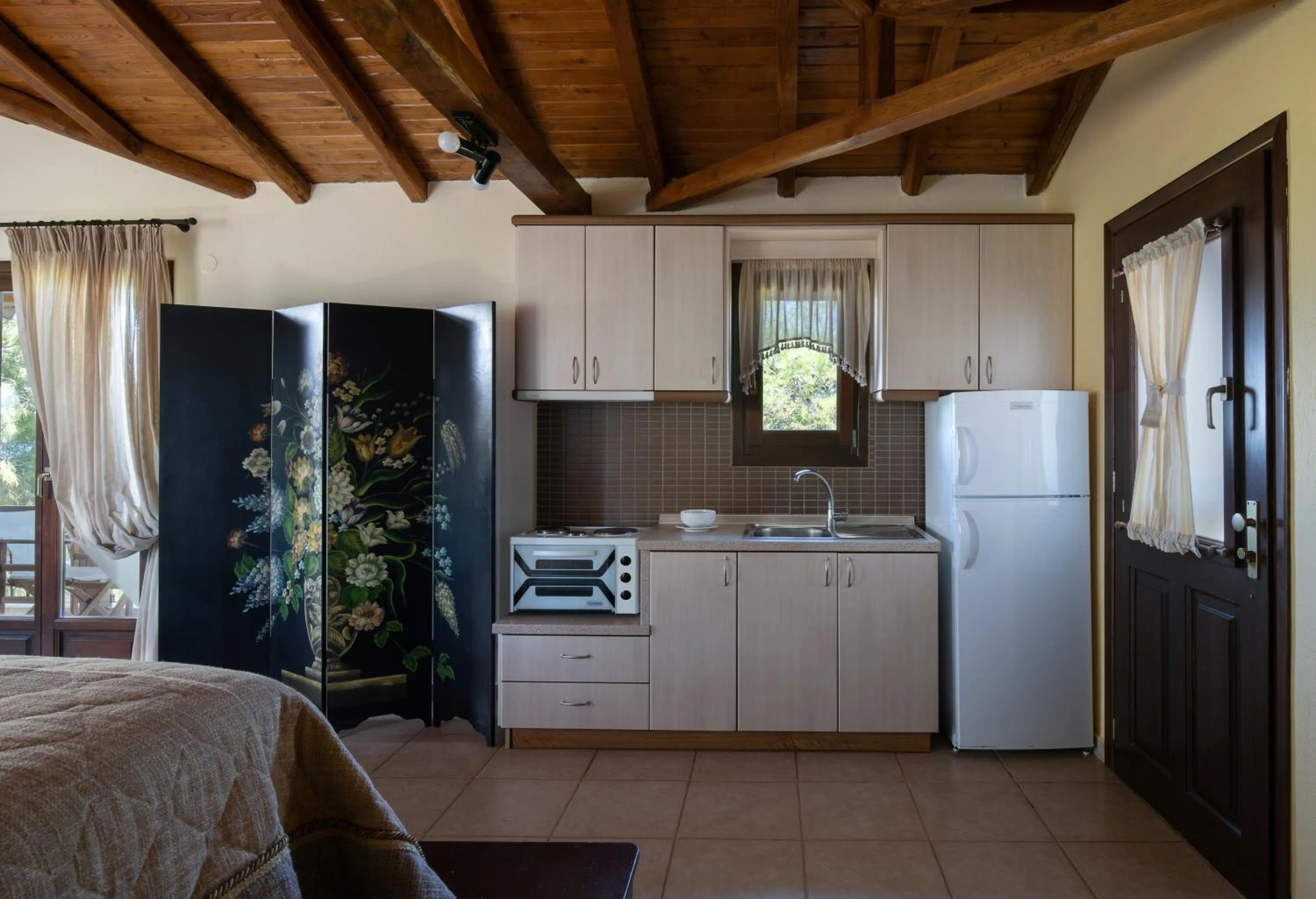 kitchen in Heos Accommodation