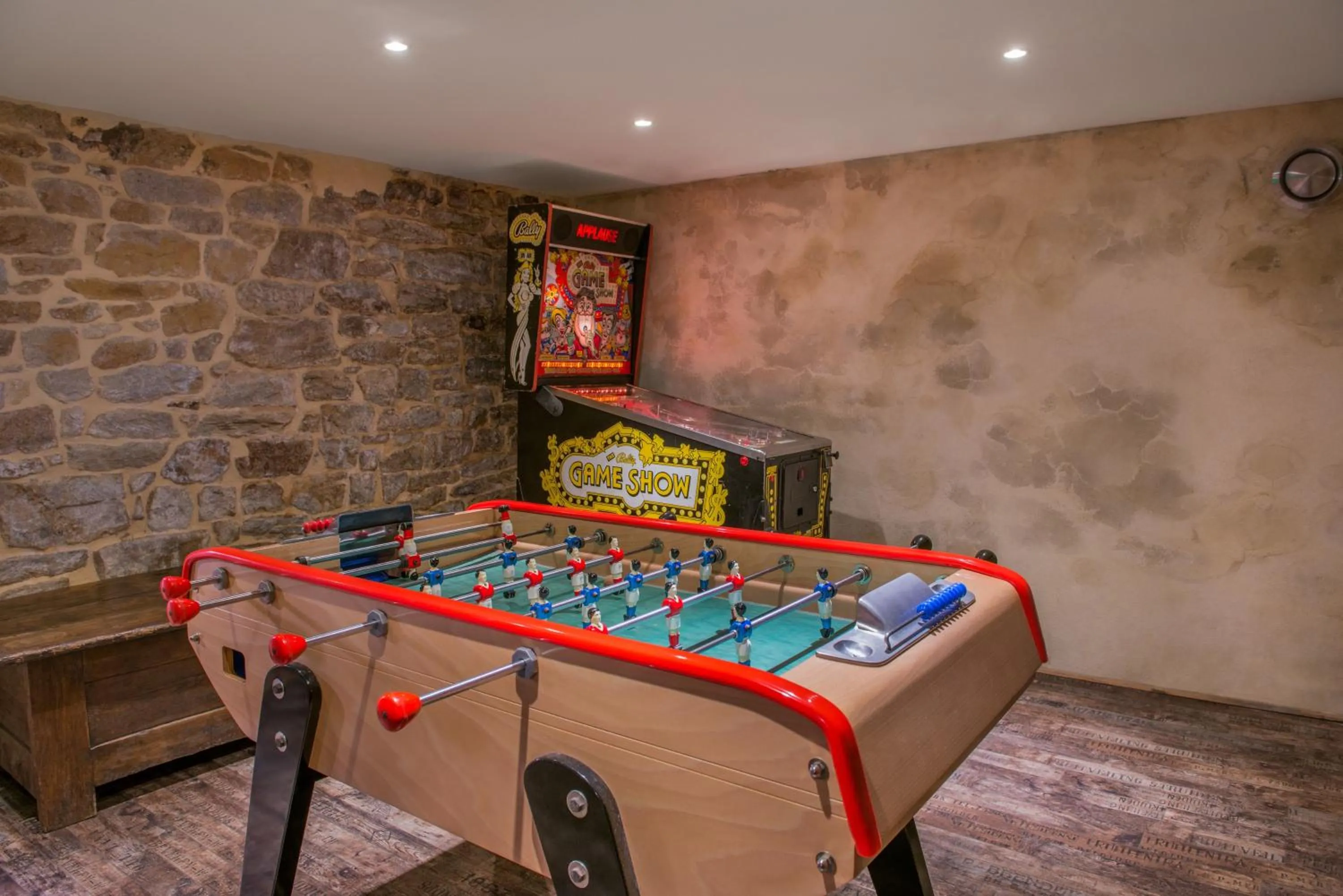 Game Room in Manoir de Kerhuel de Quimper
