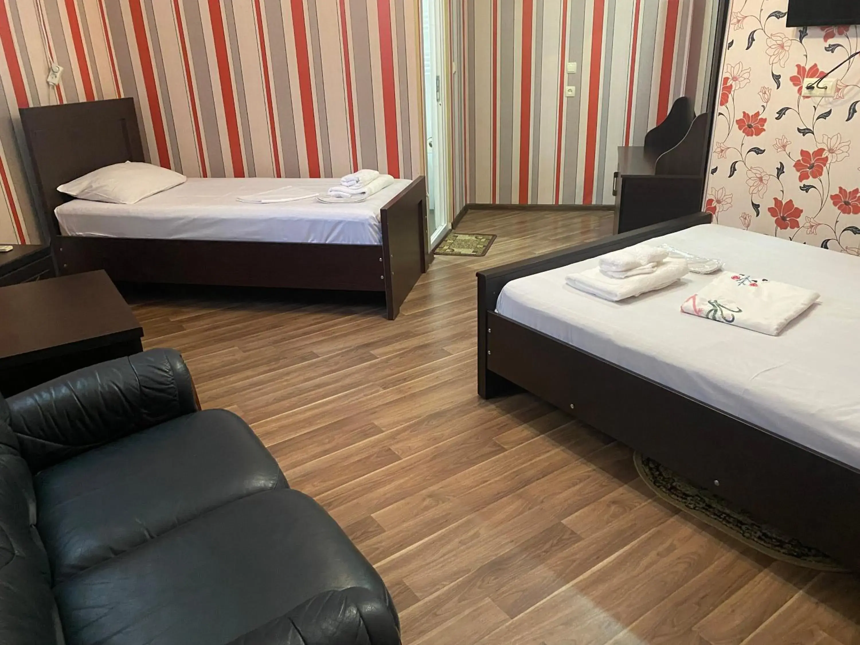 Standard Family Room in Hotel Mariana Standard Family Room in Hotel Mariana