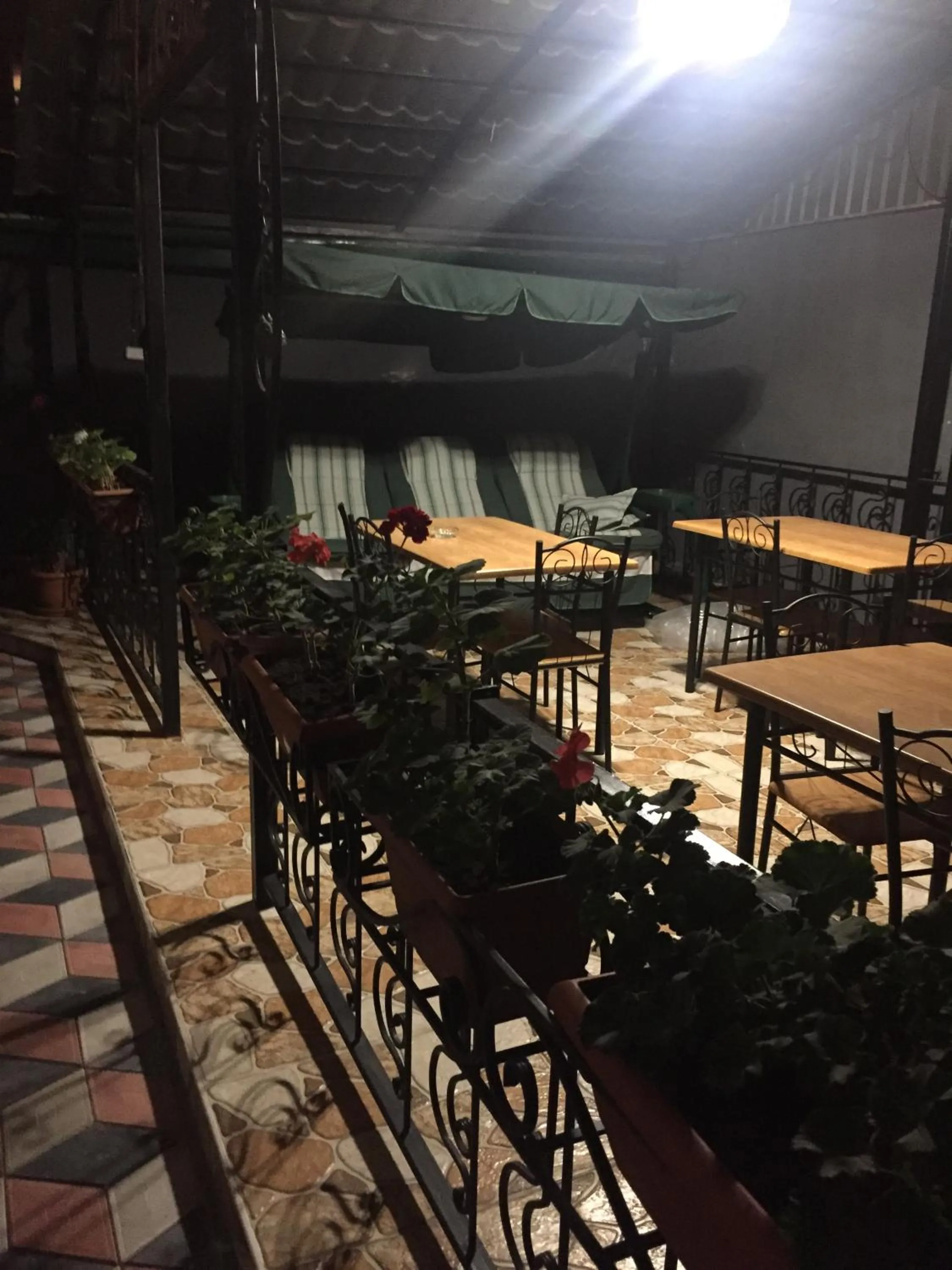 Patio in Hotel Mariana