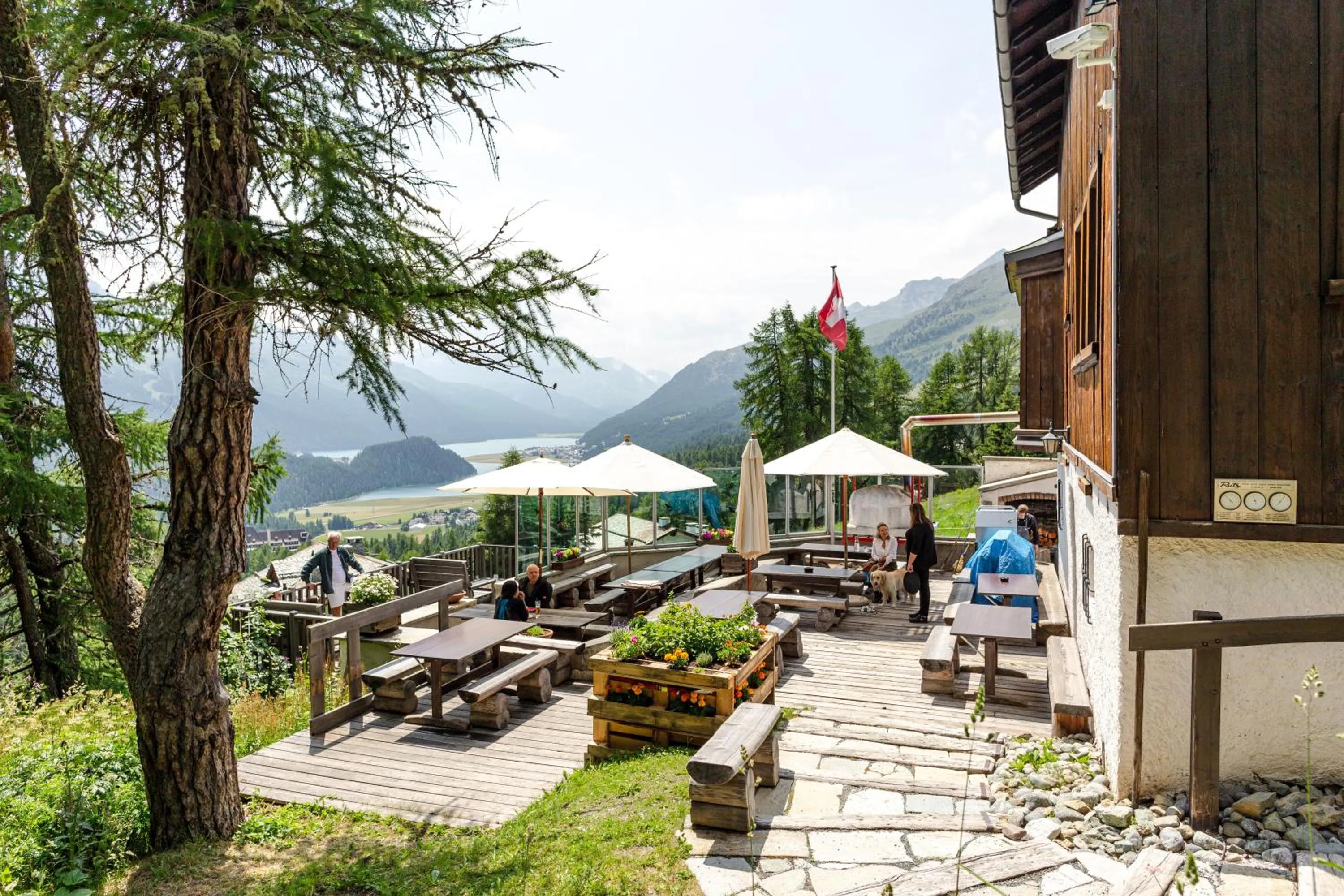 Restaurant/places to eat in Hotel Schweizerhof St. Moritz