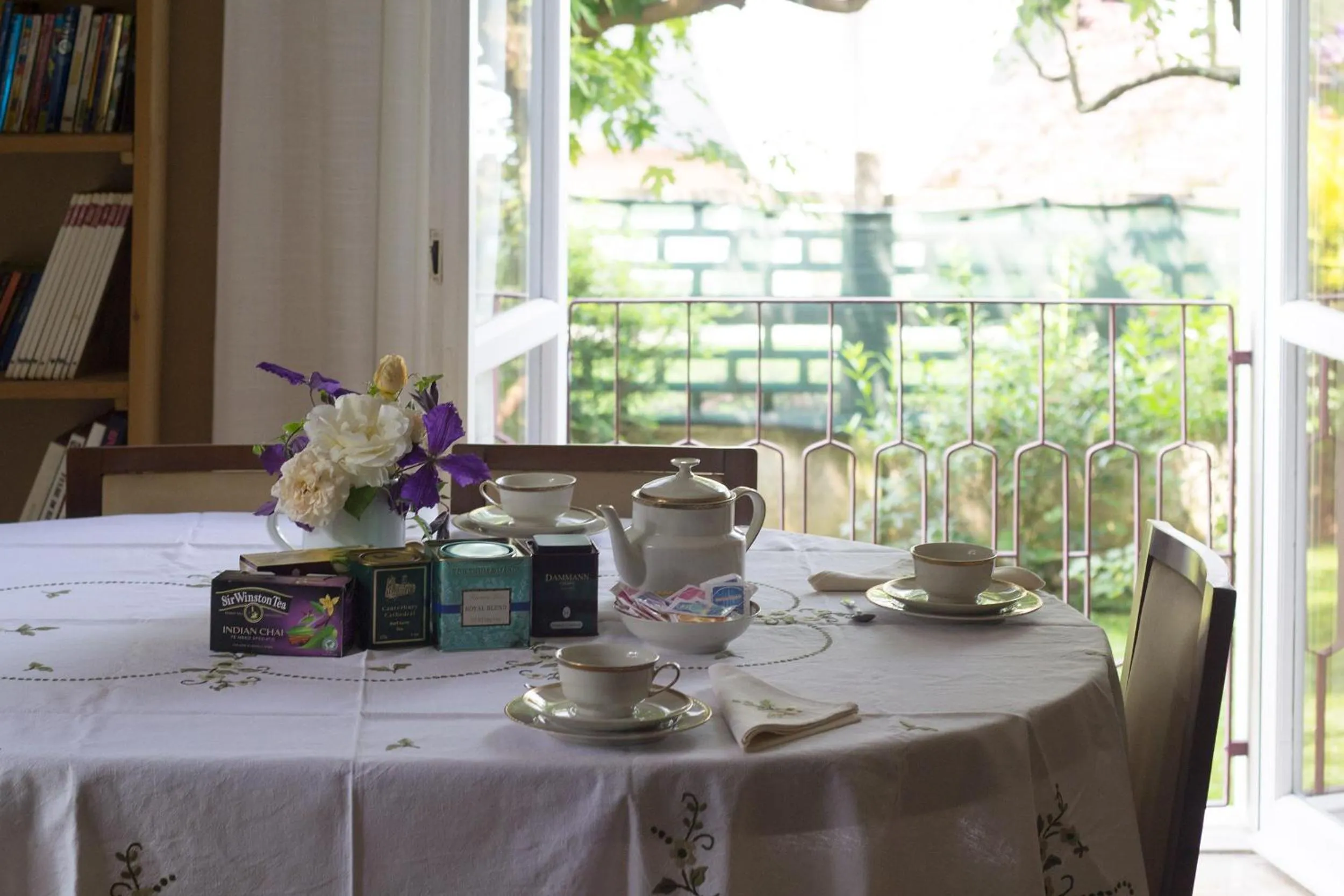 Communal lounge/ TV room in Il Giardino