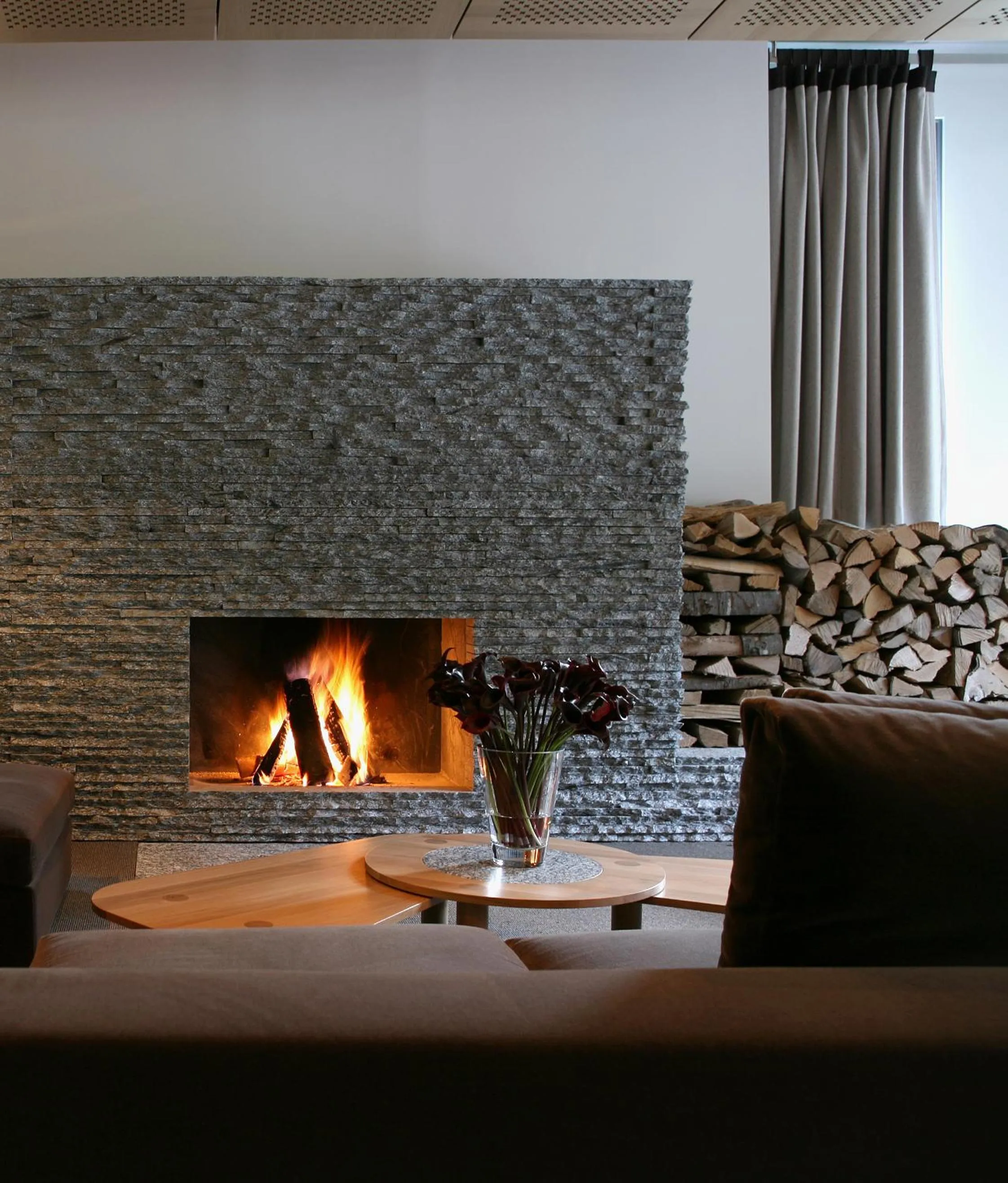 Restaurant/places to eat in The Omnia