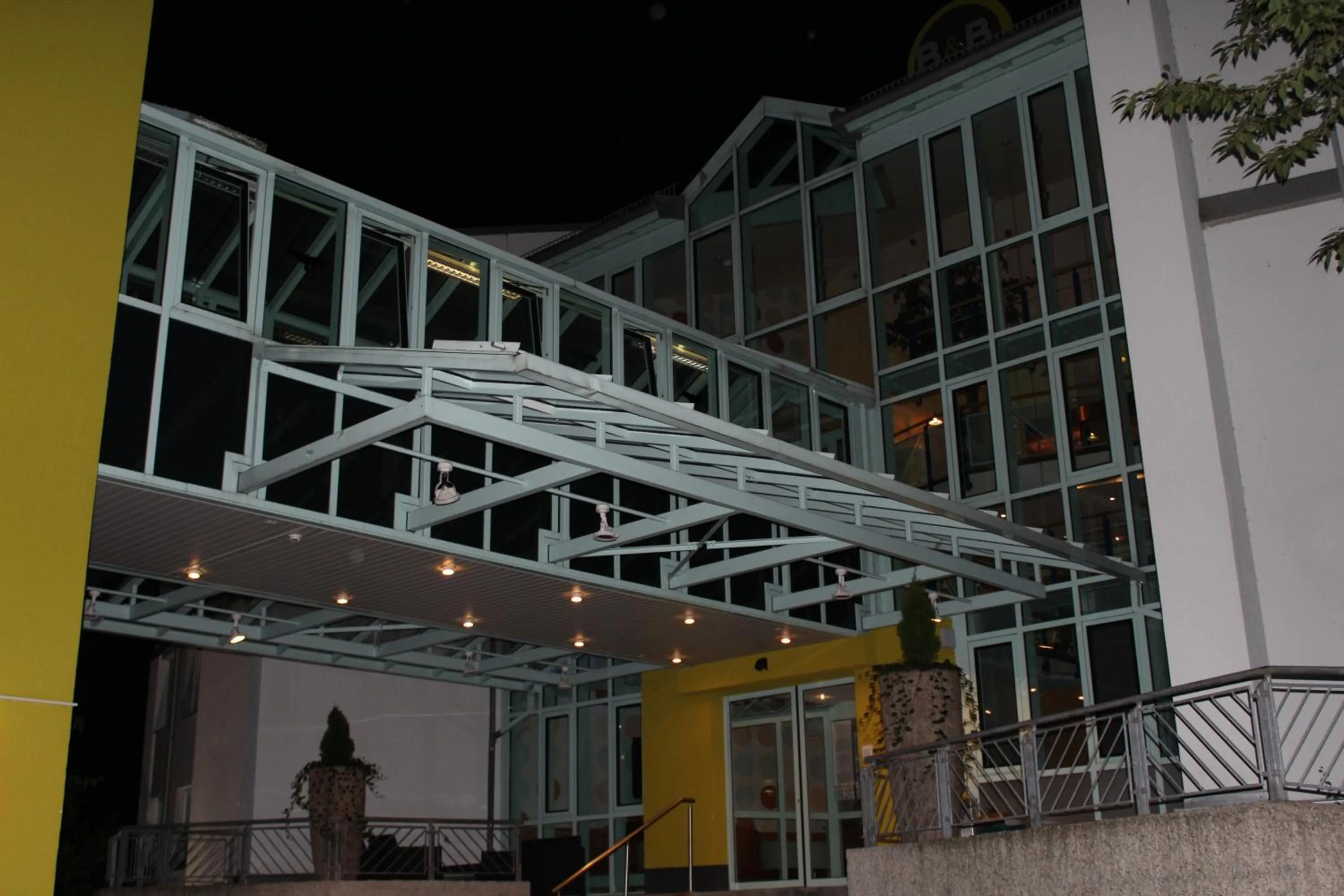 Facade/entrance in Hotel Holledau