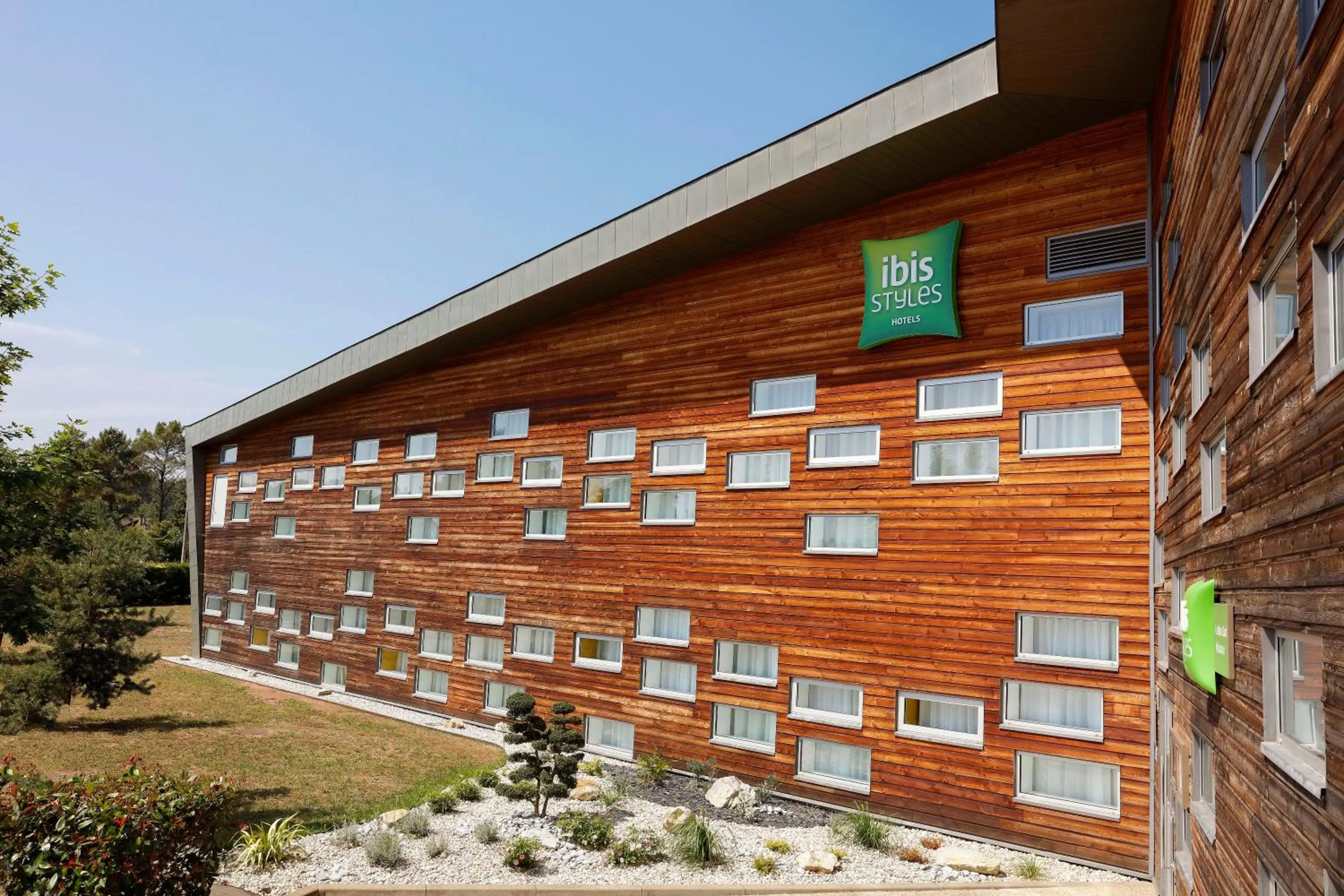 Property building in ibis Styles Le Mans Sud Mulsanne