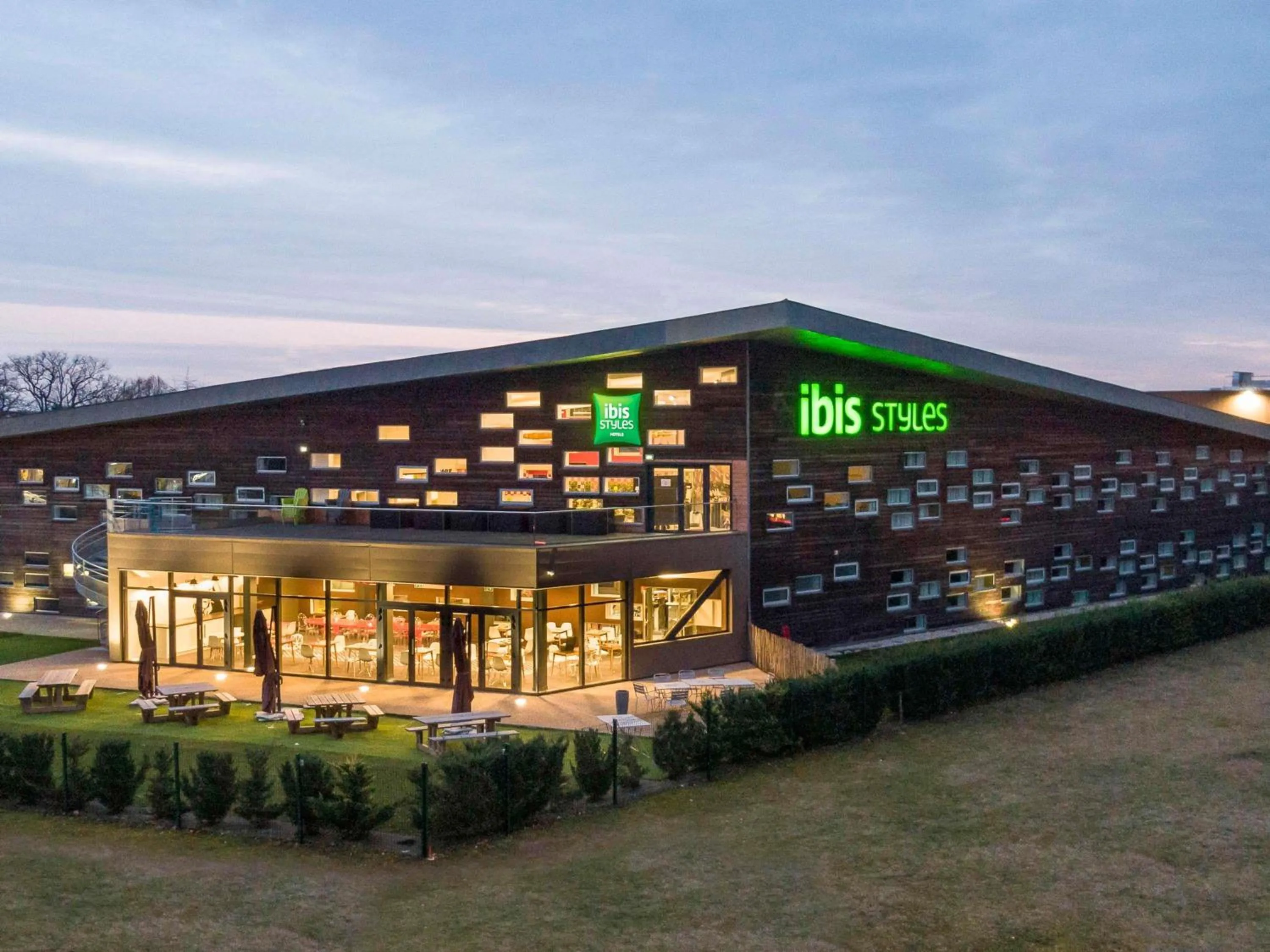 Property building in ibis Styles Le Mans Sud Mulsanne