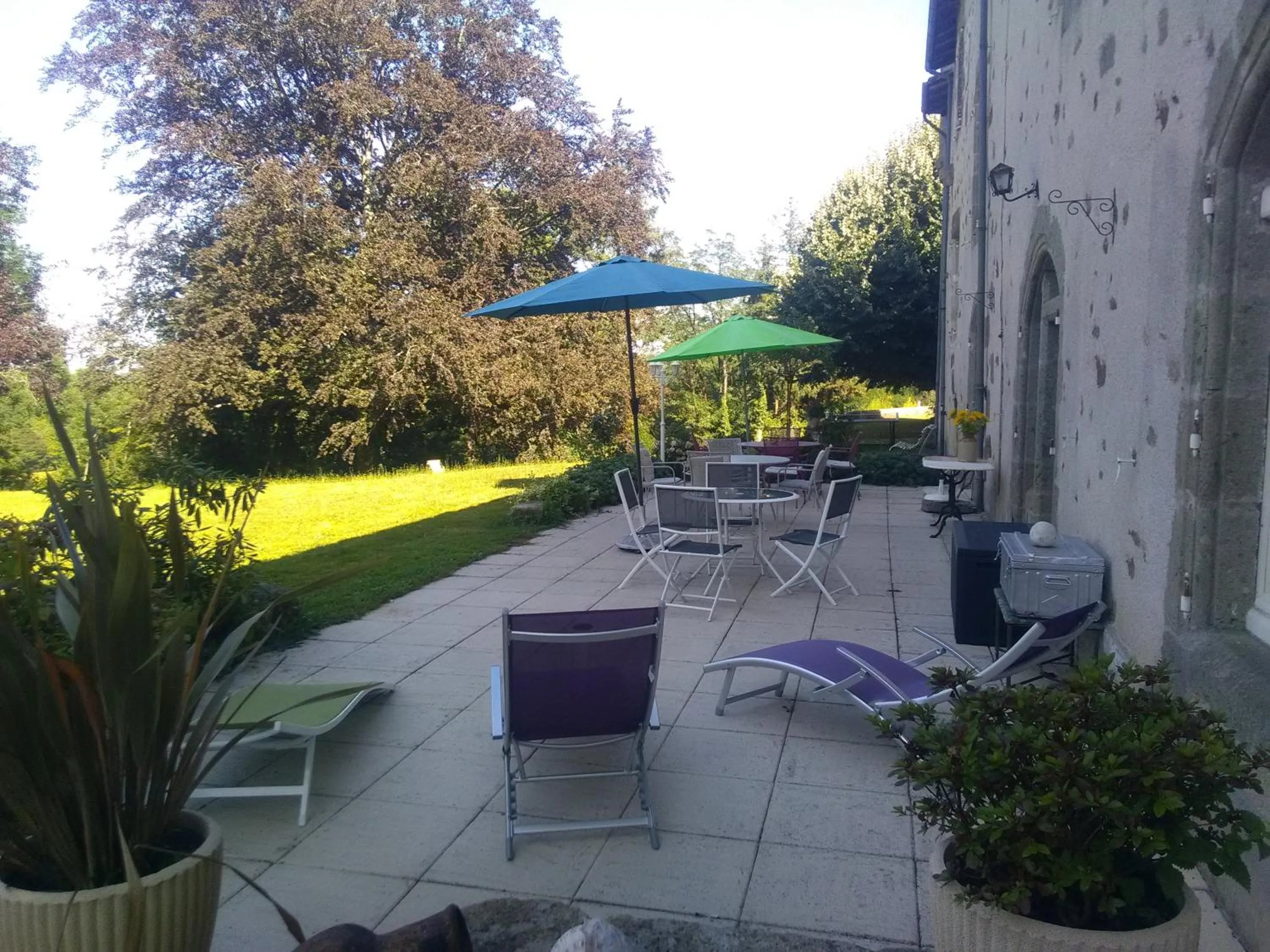 Patio in Pierre Deluen Domaine de la Grange de Quaire