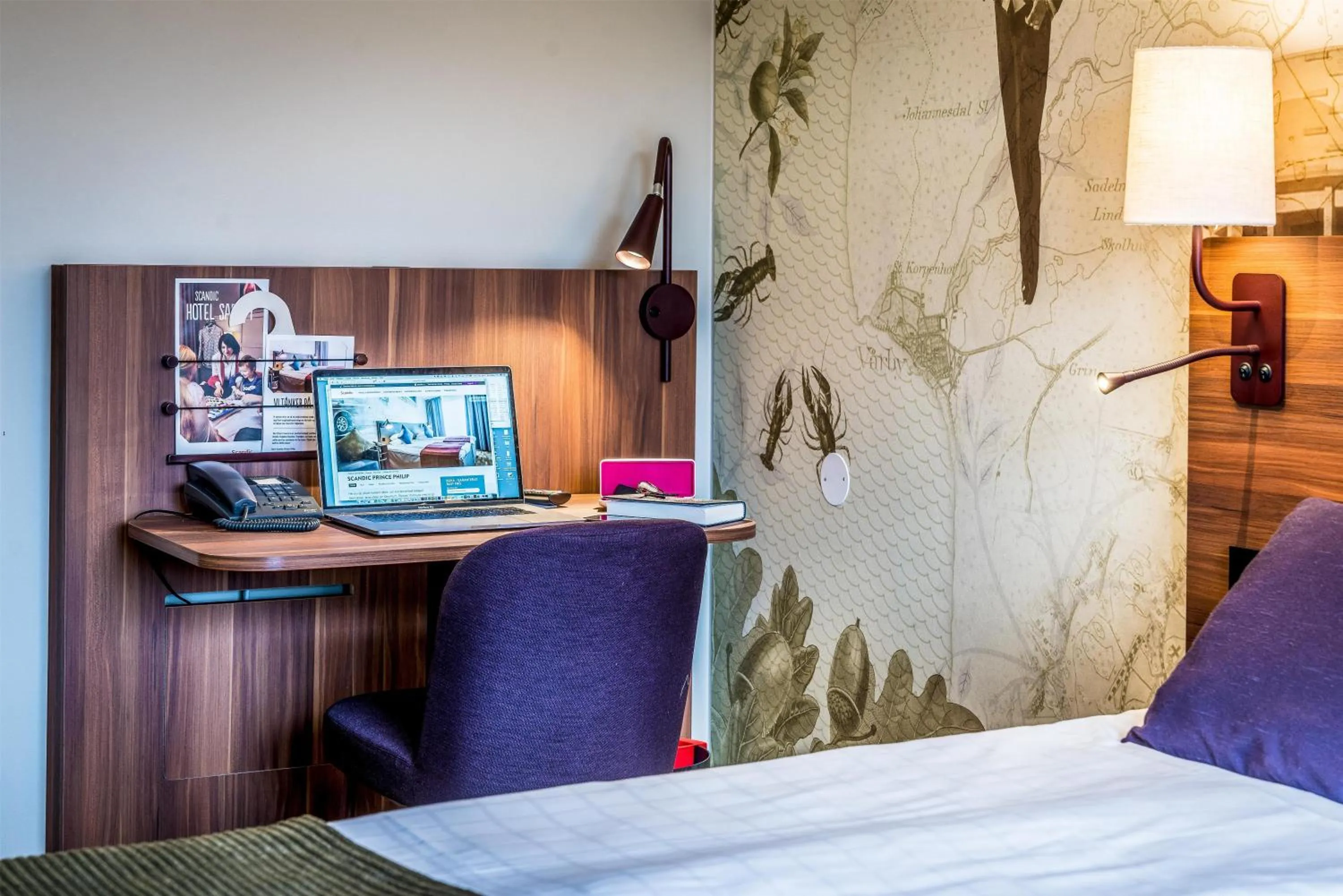 Bedroom, Bed in Scandic Skärholmen