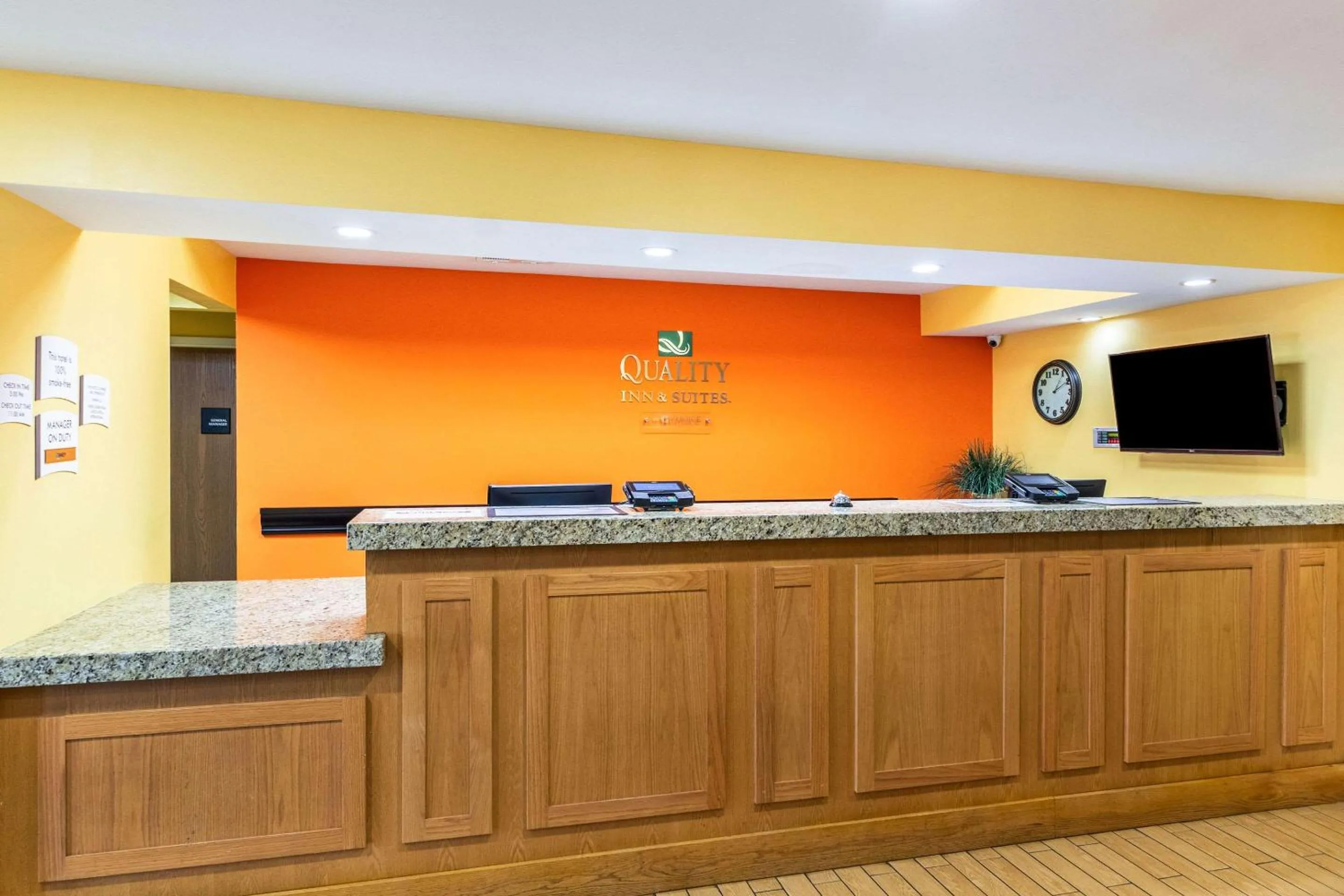 Lobby or reception in Quality Inn Texas City I-45