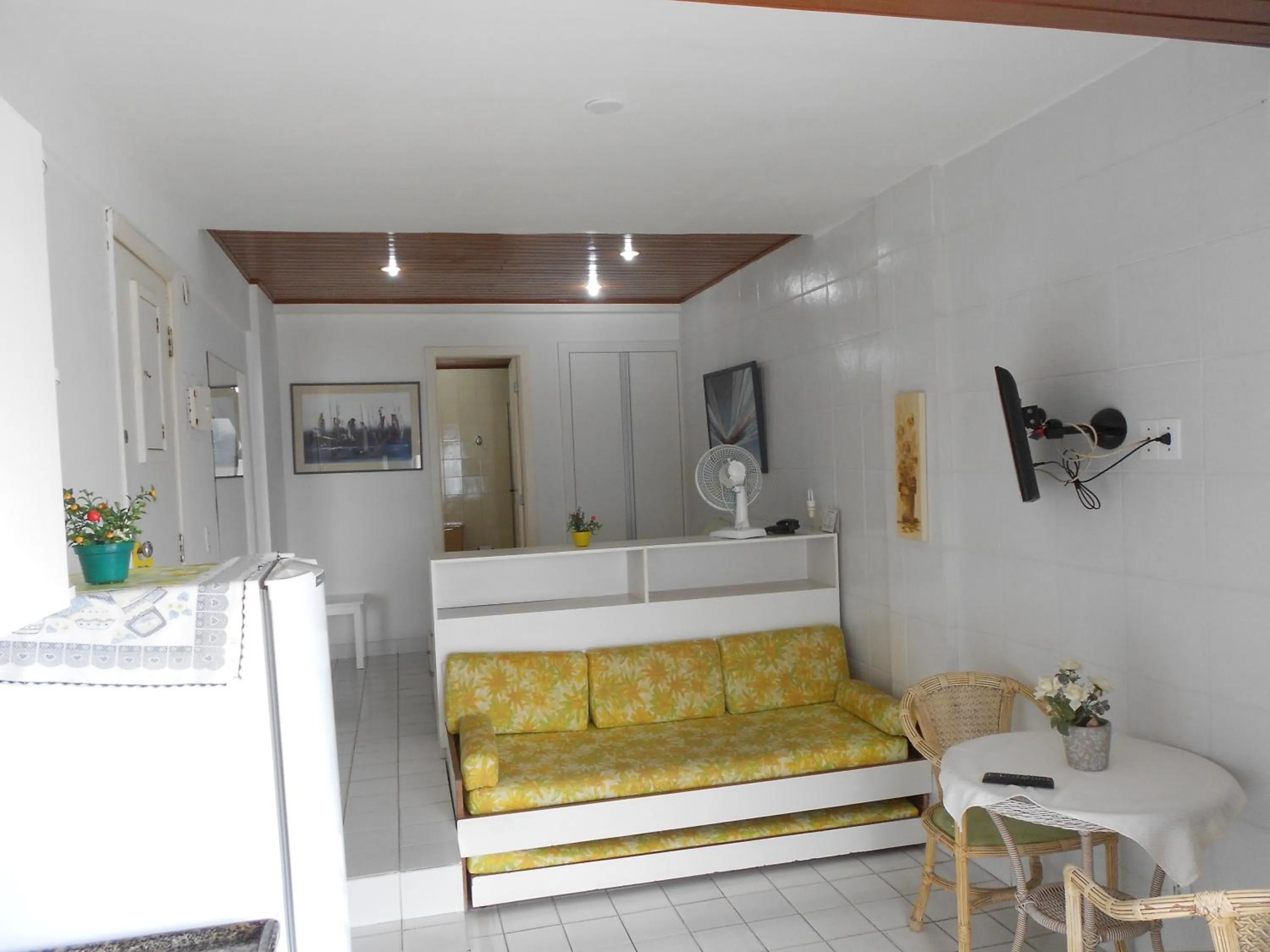 Bed in Apart Flat Farol da Barra