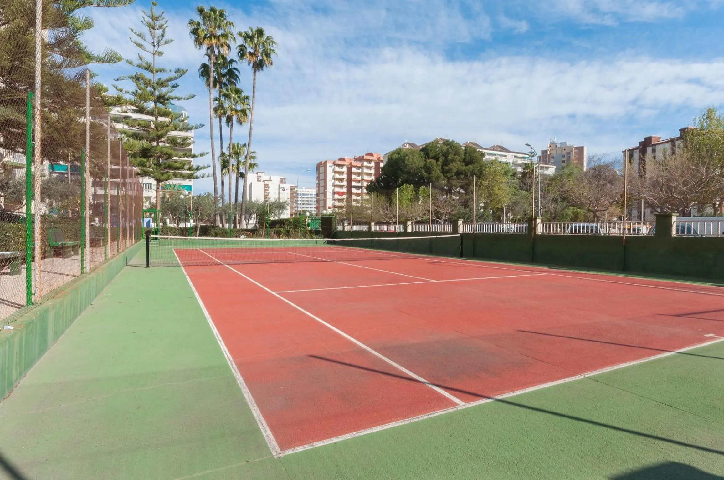 Area and facilities in Rosmeri