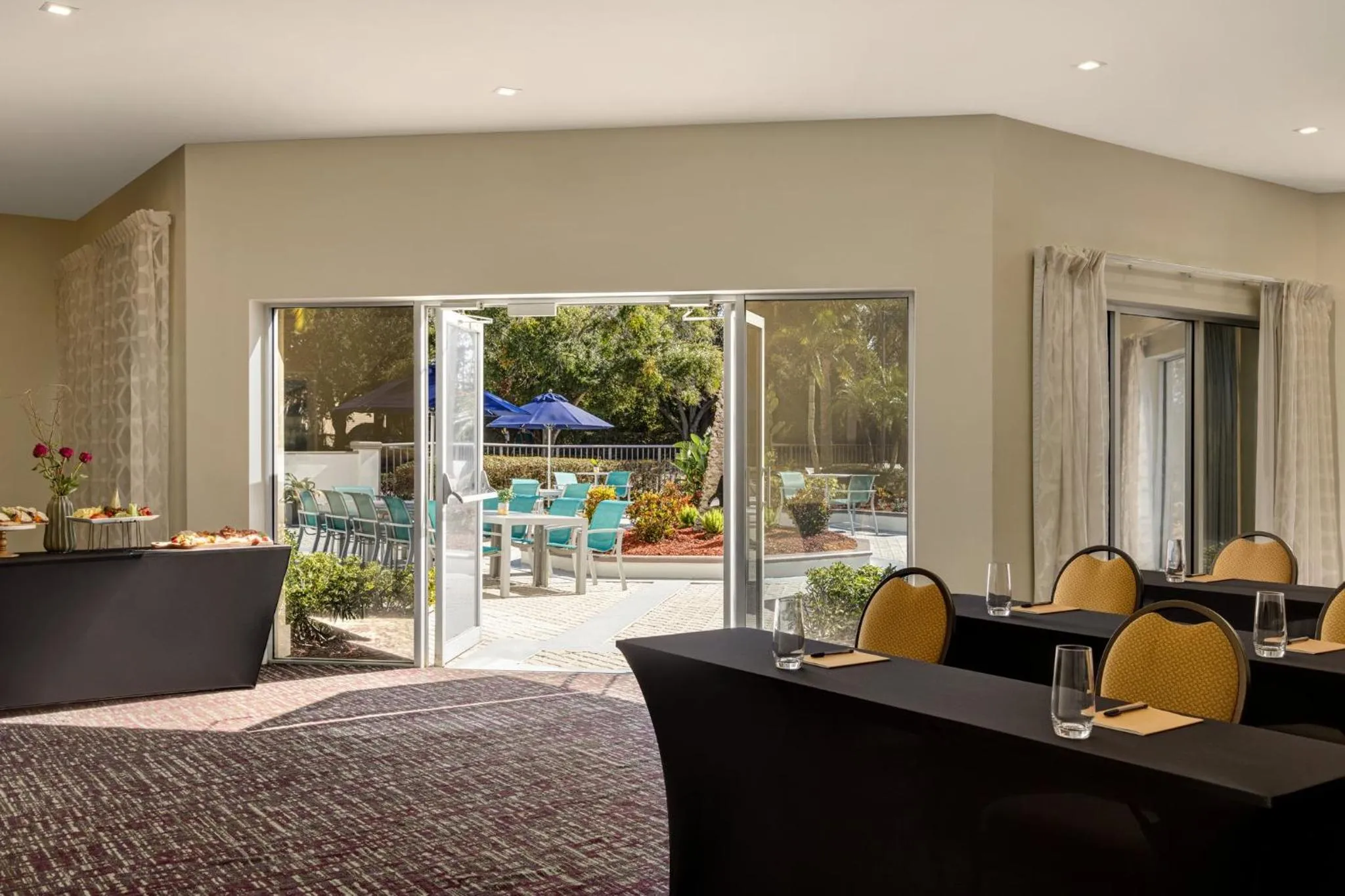 Meeting/conference room in Crowne Plaza Orlando - Lake Buena Vista by IHG
