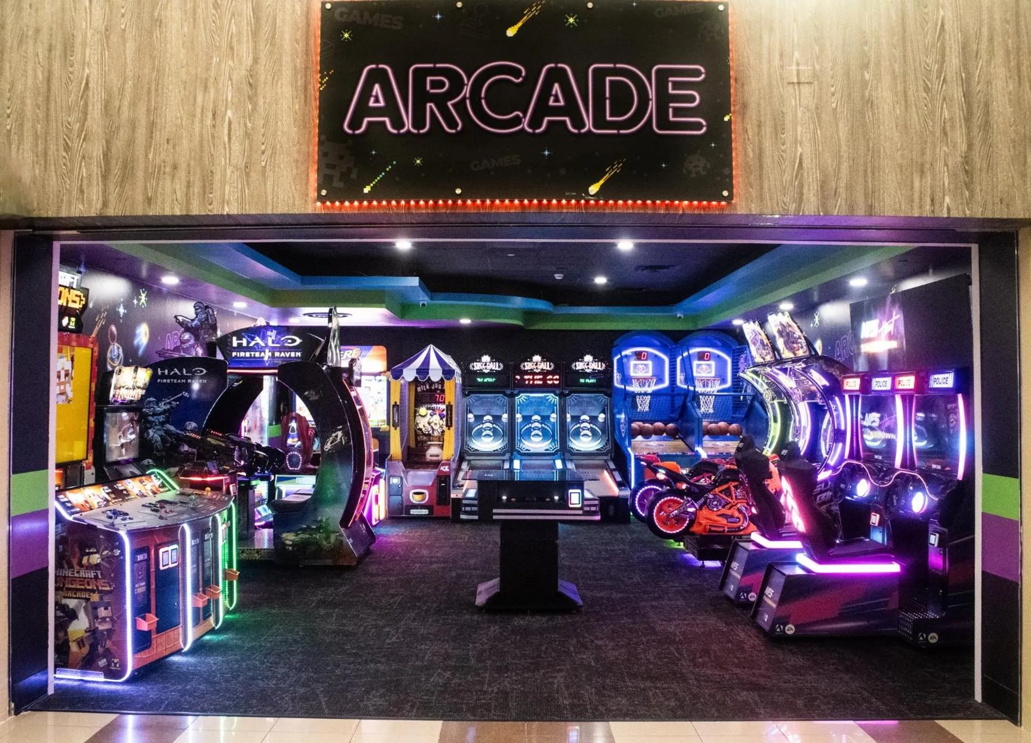 Game Room in Holiday Inn Resort Orlando - Lake Buena Vista by IHG