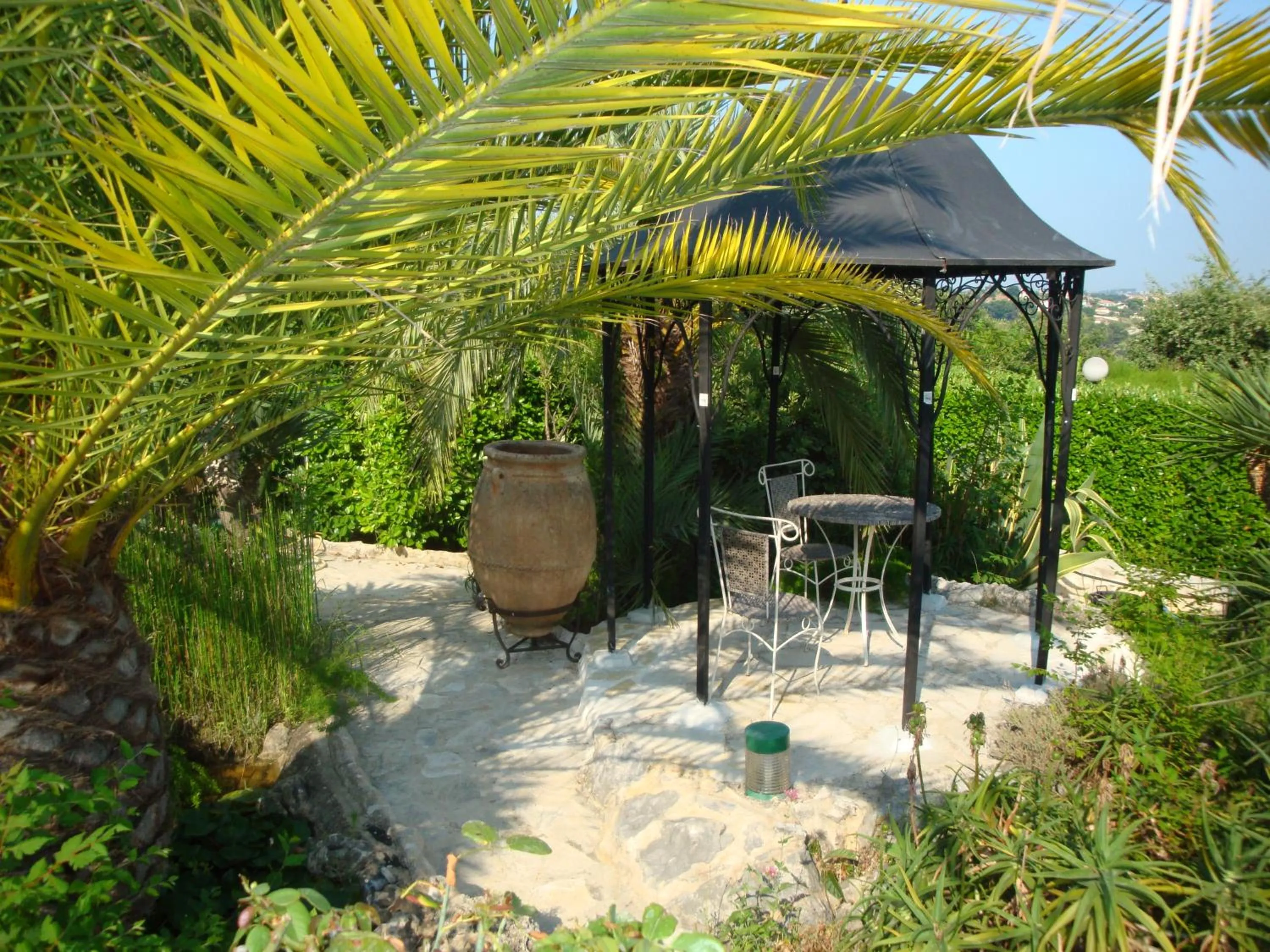 Patio in La Bergerie B&B