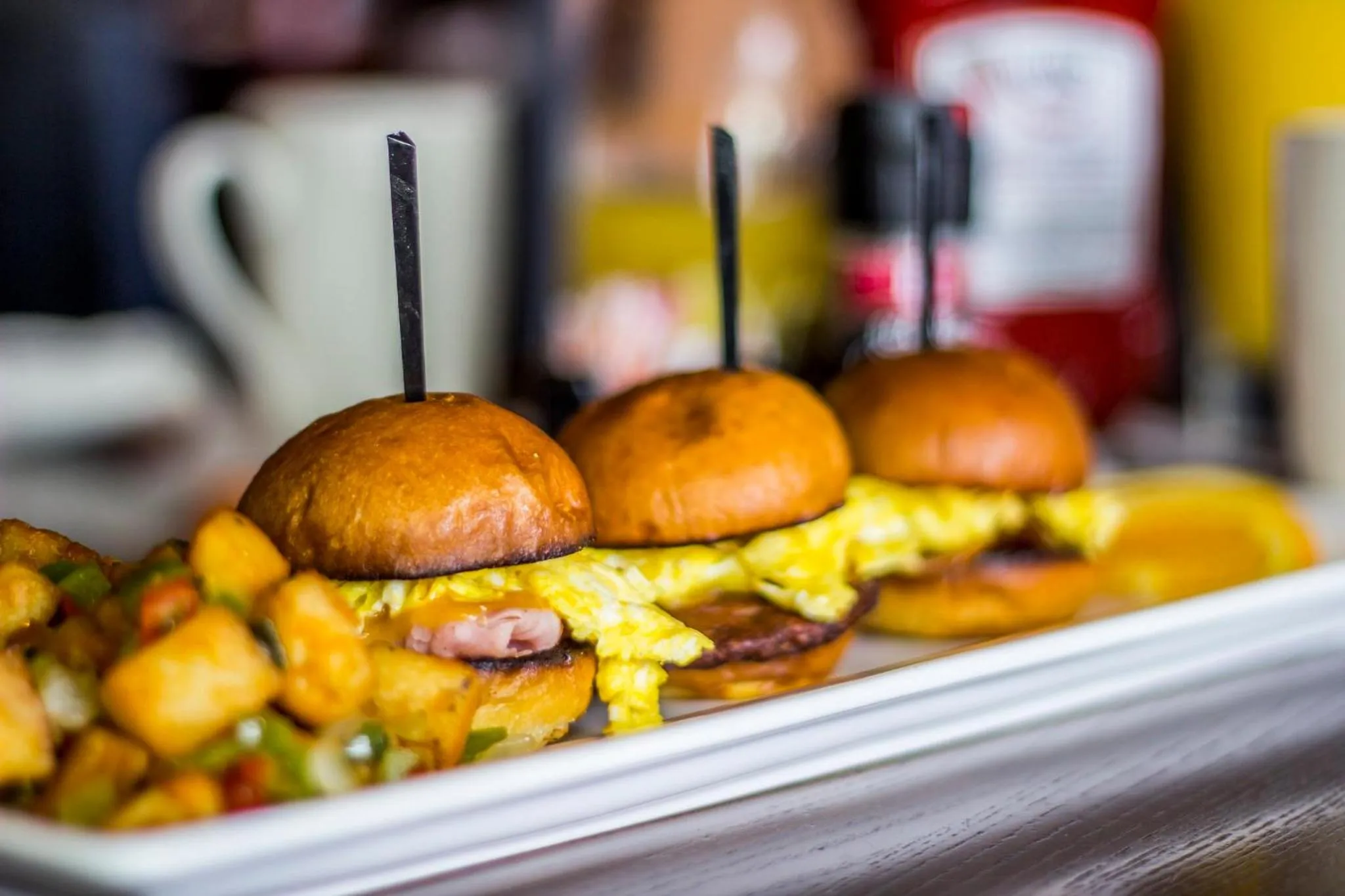 Restaurant/places to eat in Holiday Inn & Suites Across from Universal Orlando by IHG