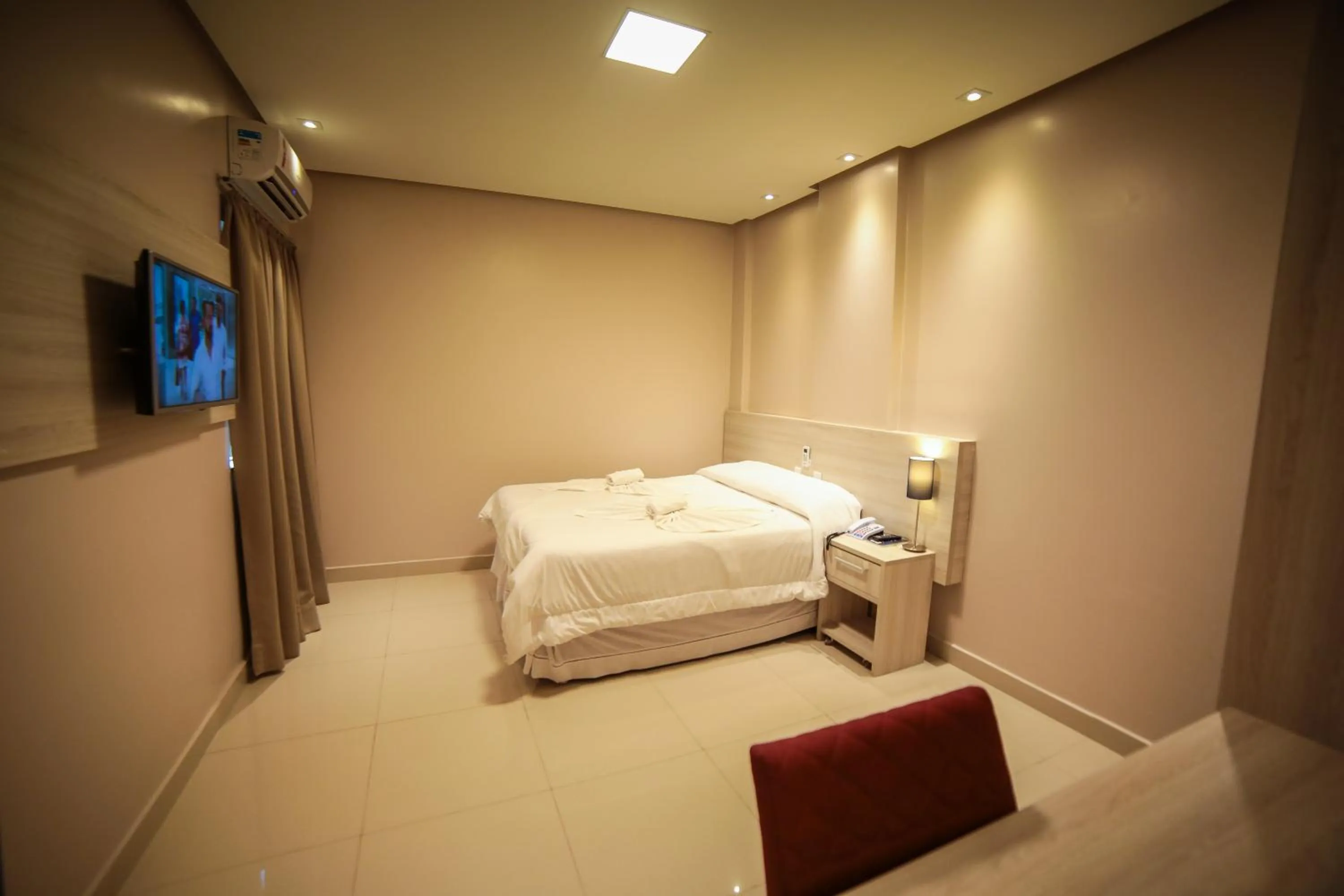 Bed in Hotel London Santarem