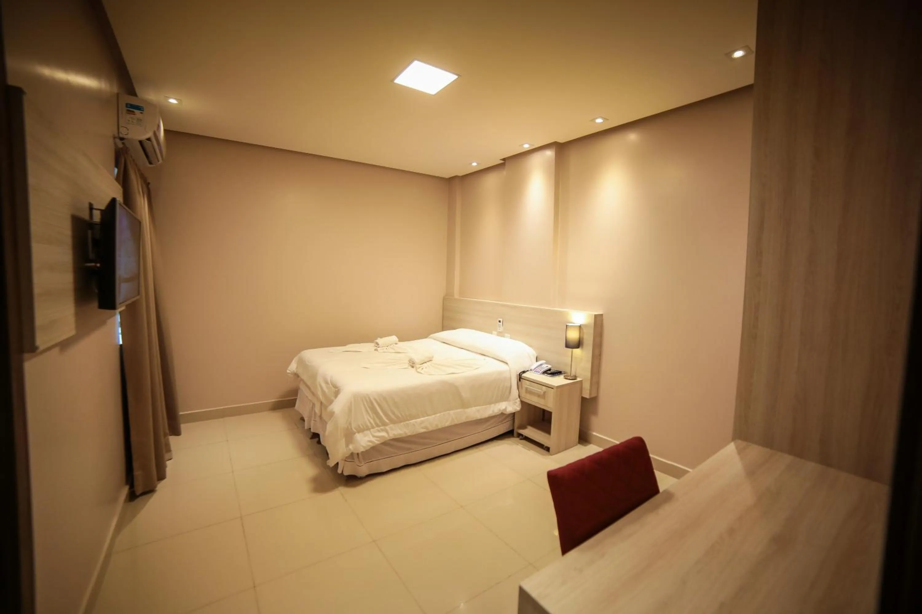 Bed in Hotel London Santarem