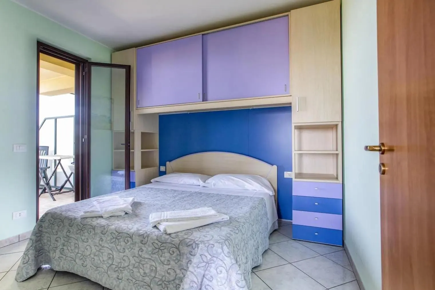 Bed in Appartamenti Anzà