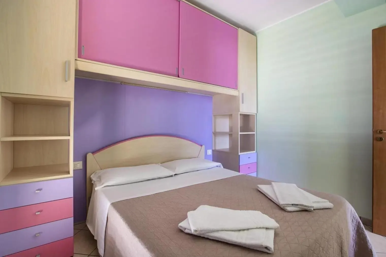 Bed in Appartamenti Anzà