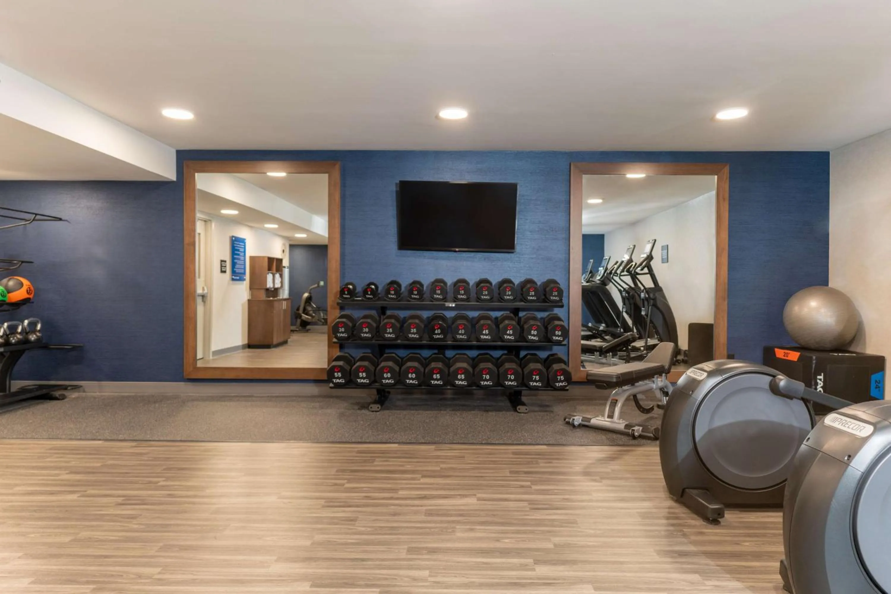 Fitness centre/facilities in Hampton Inn & Suites St. Louis-Chesterfield