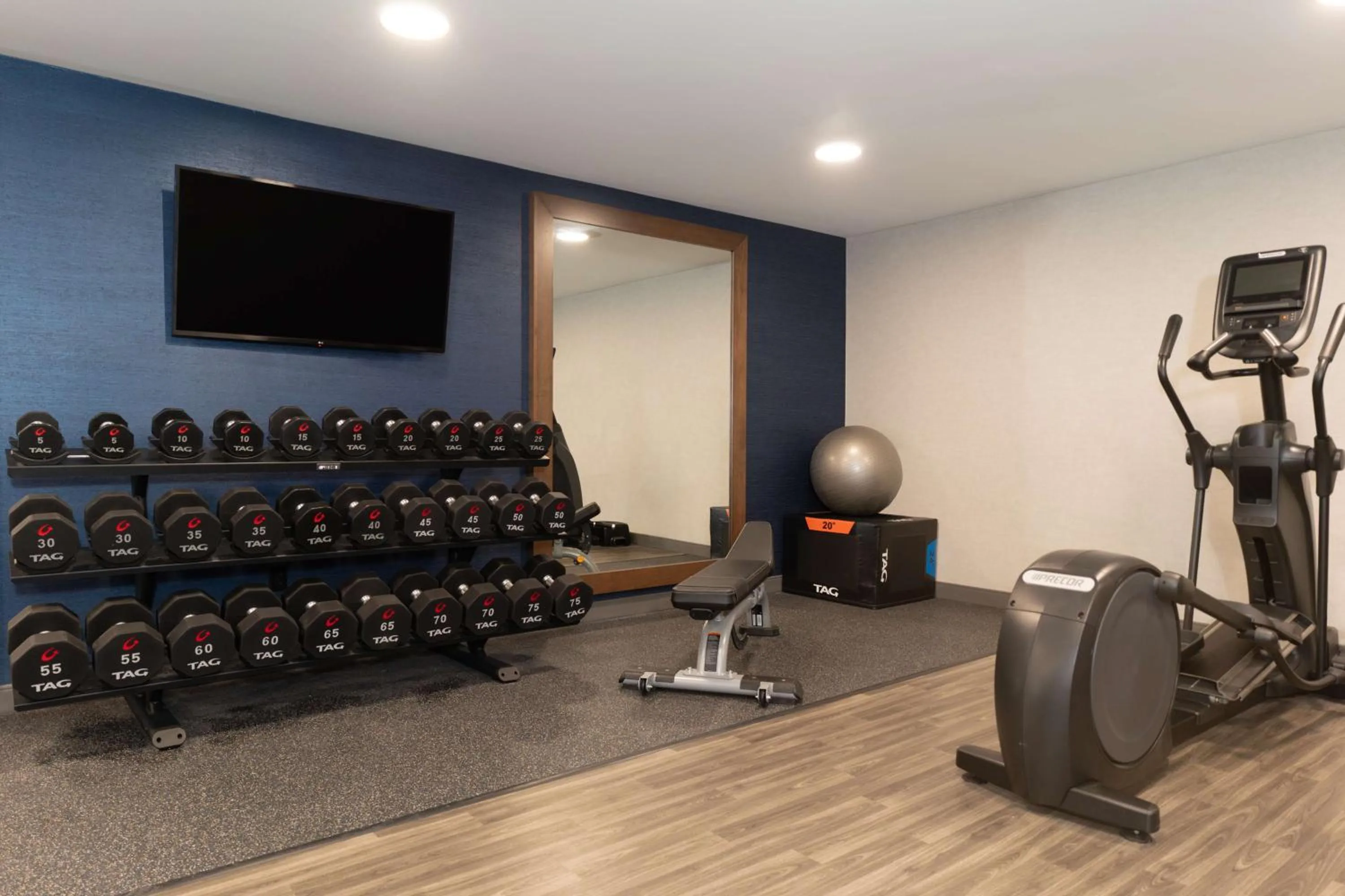 Fitness centre/facilities in Hampton Inn & Suites St. Louis-Chesterfield