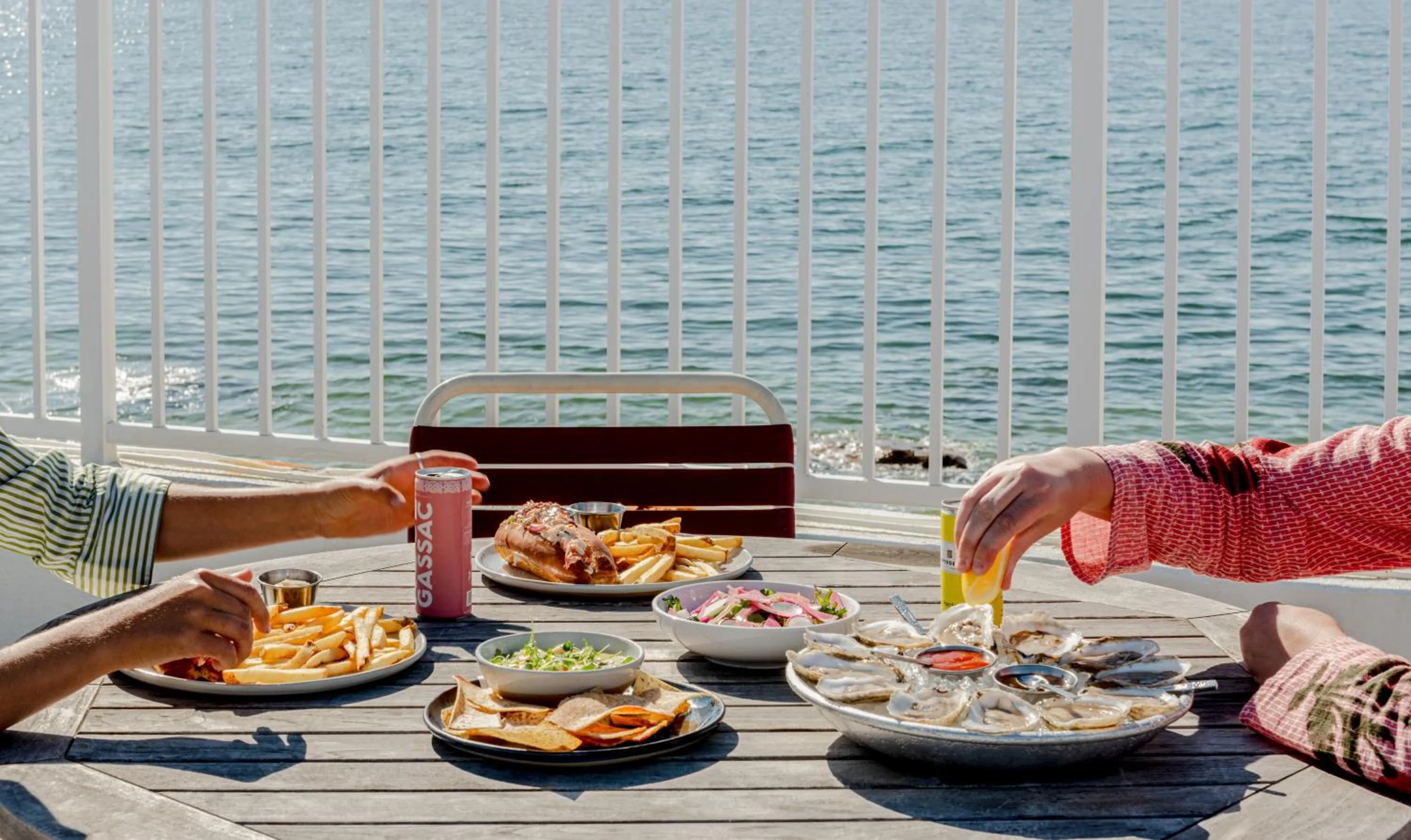 Restaurant/places to eat in Sound View Greenport