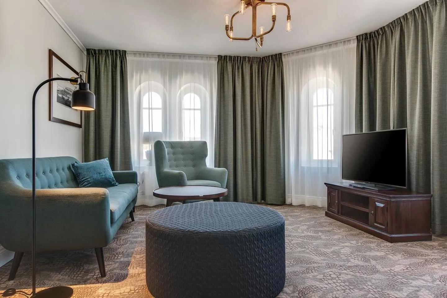 Seating area in Home Hotel Victoria