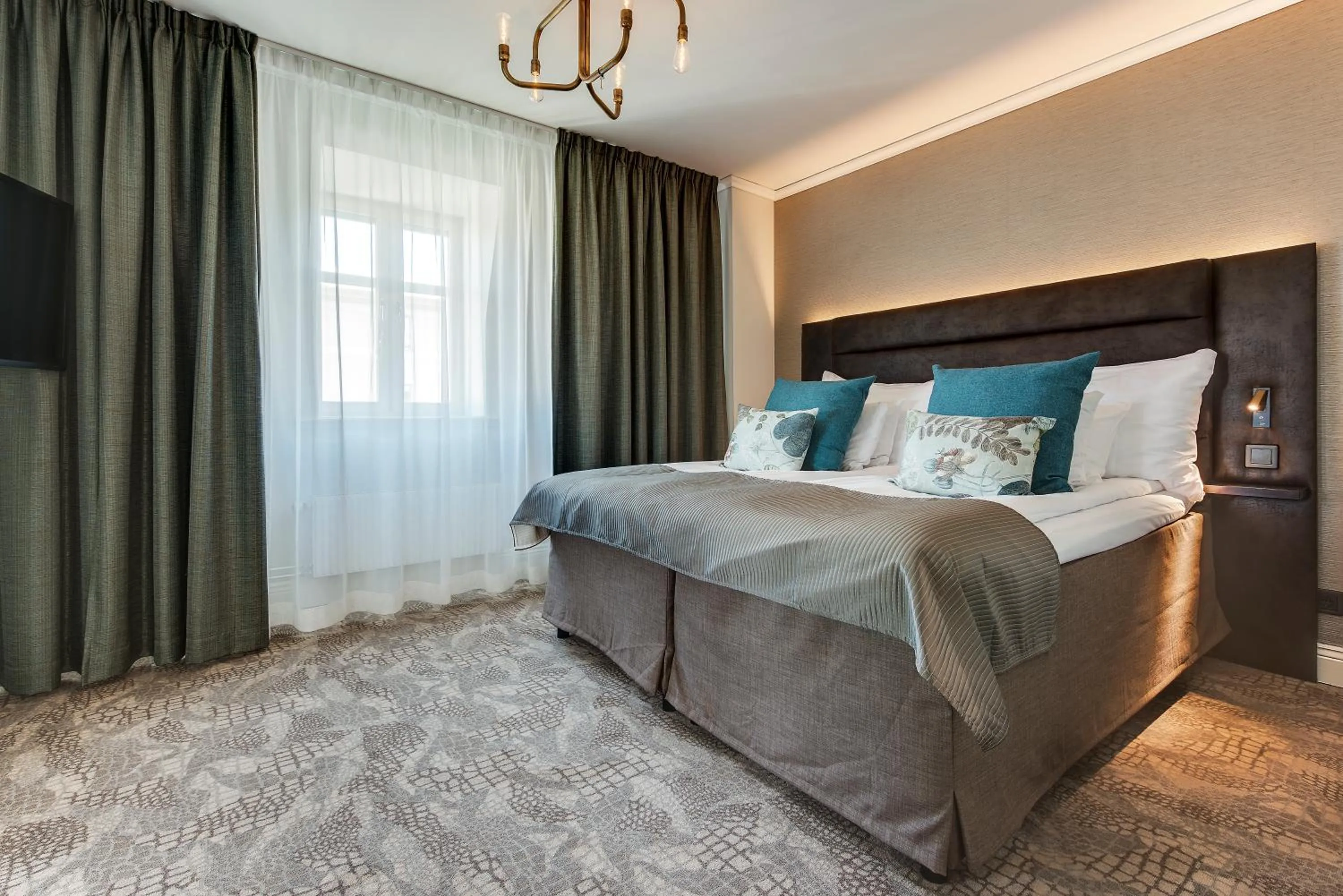 Bed in Home Hotel Victoria