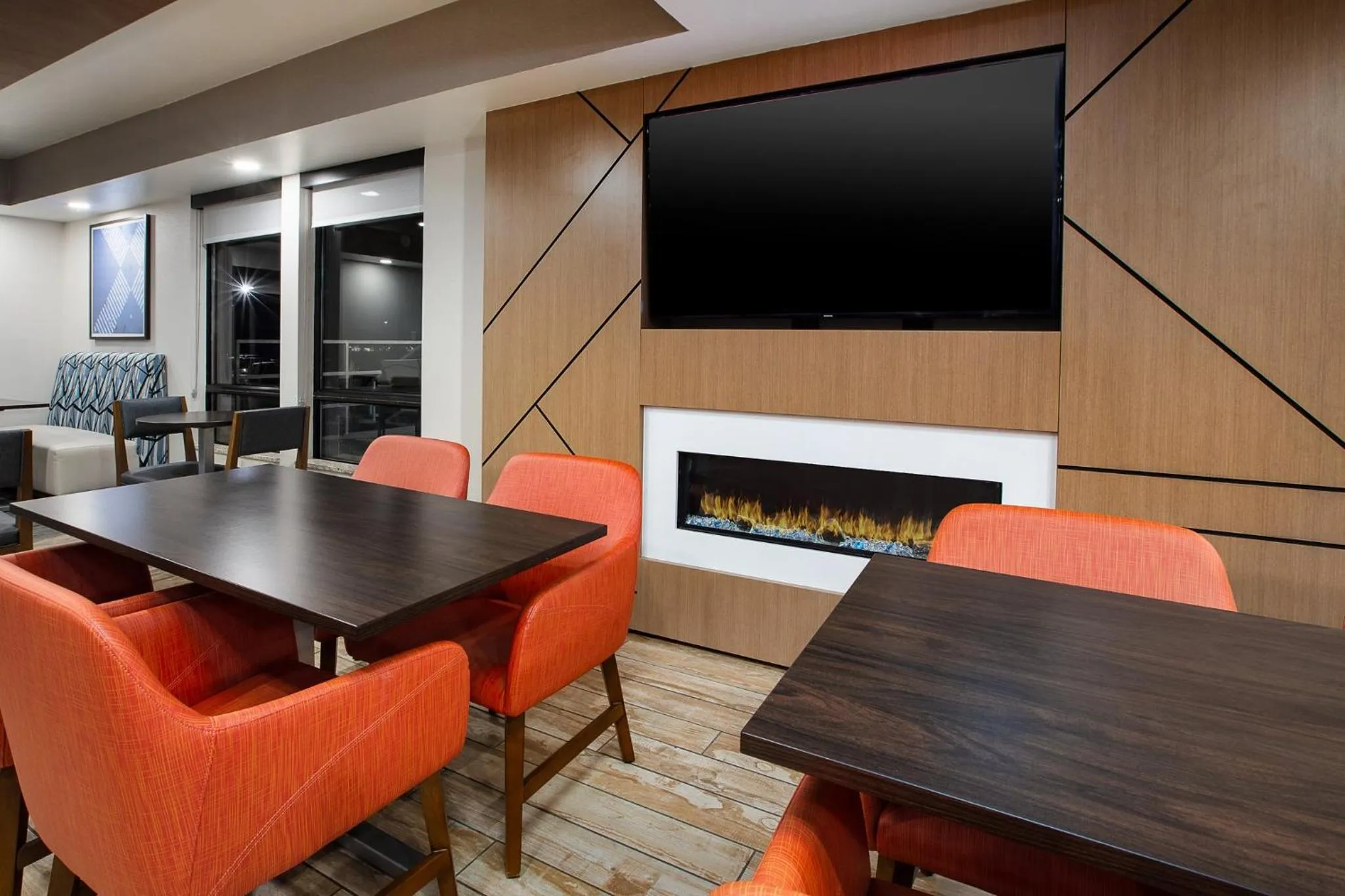 Property building in Holiday Inn Express & Suites Eden Prairie - Minneapolis by IHG