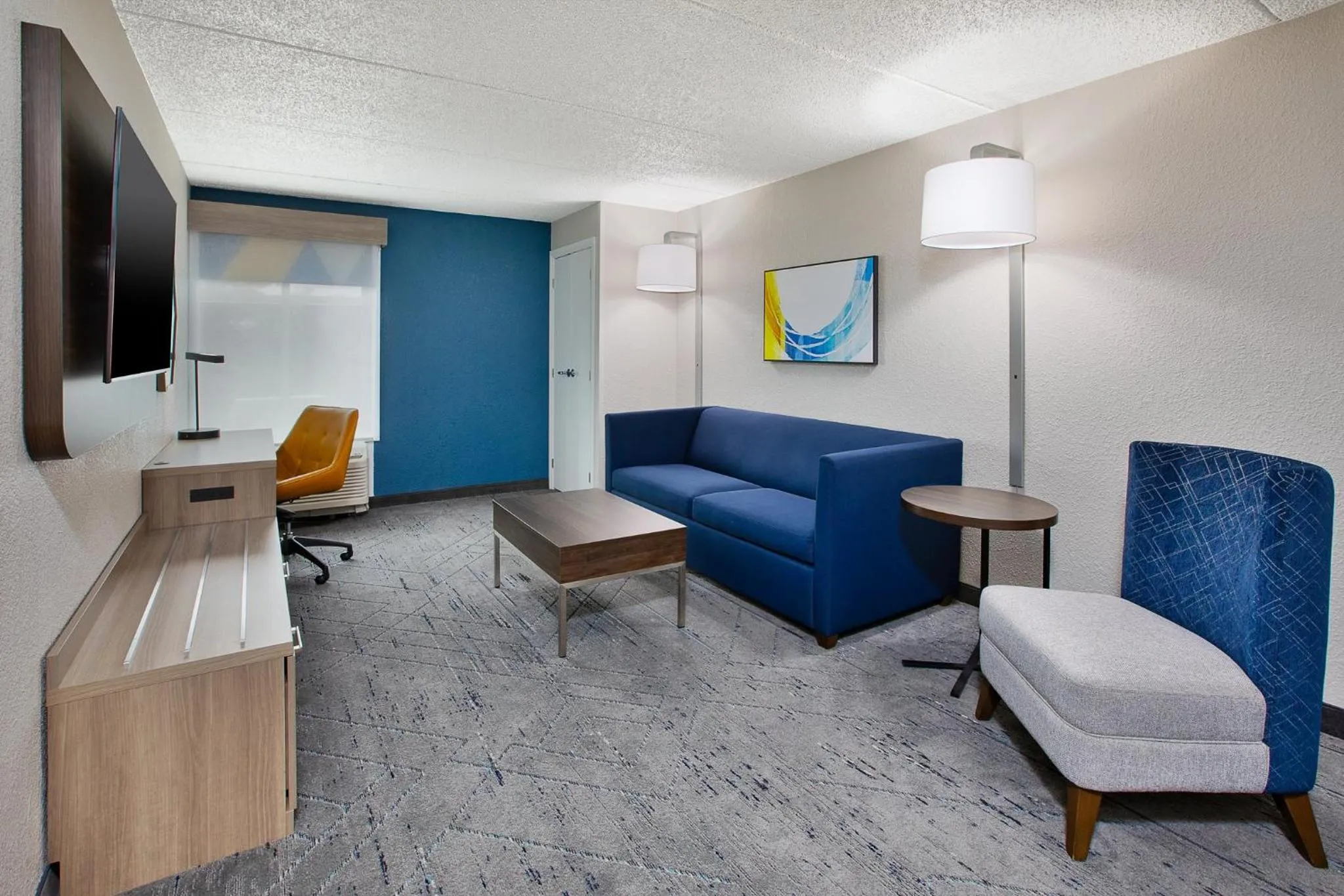 Photo of the whole room in Holiday Inn Express & Suites Eden Prairie - Minneapolis by IHG
