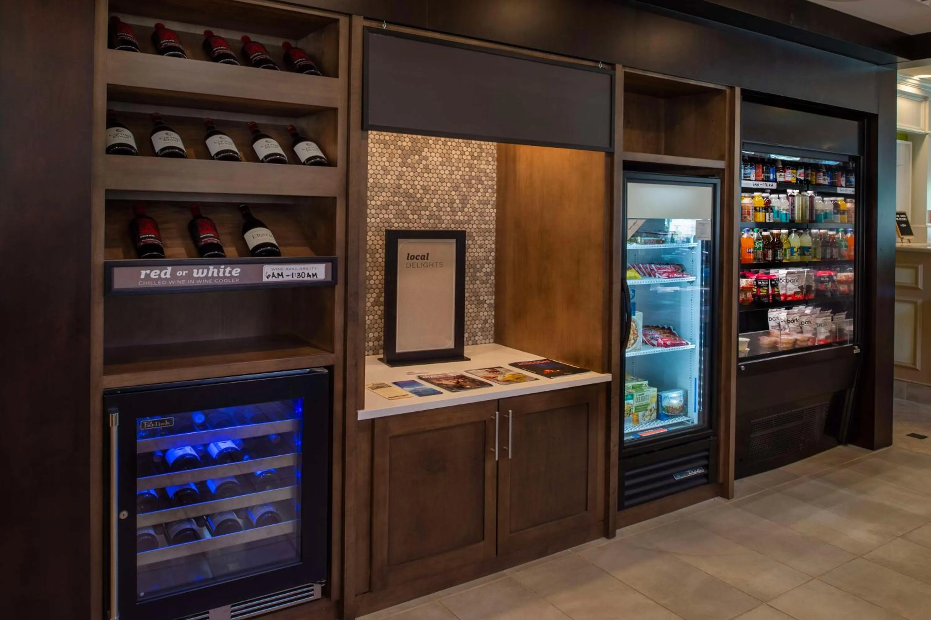 Restaurant/places to eat in Hilton Garden Inn St. Louis/Chesterfield