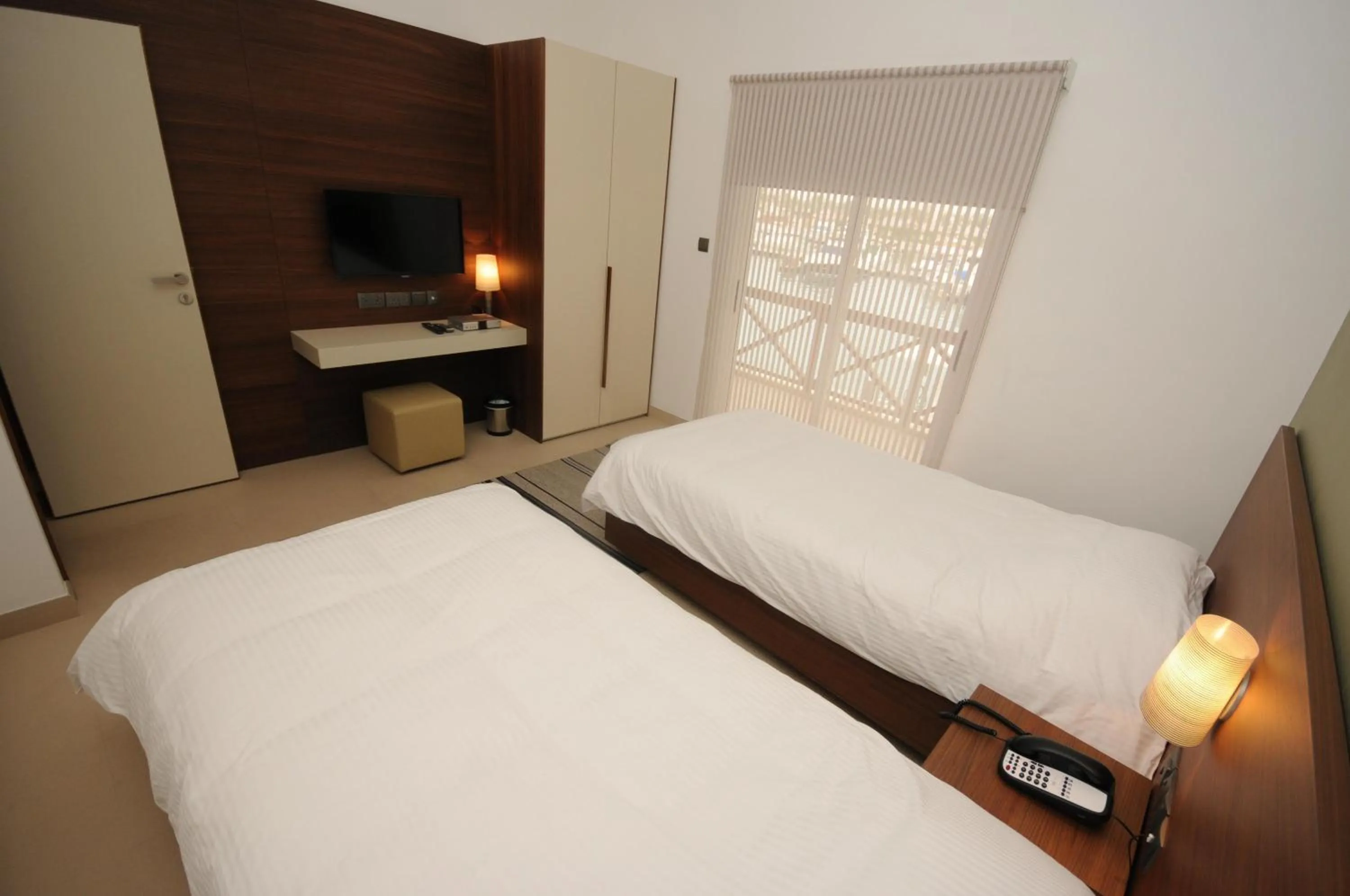 Balcony/Terrace, Bed in AlBander Hotel & Resort