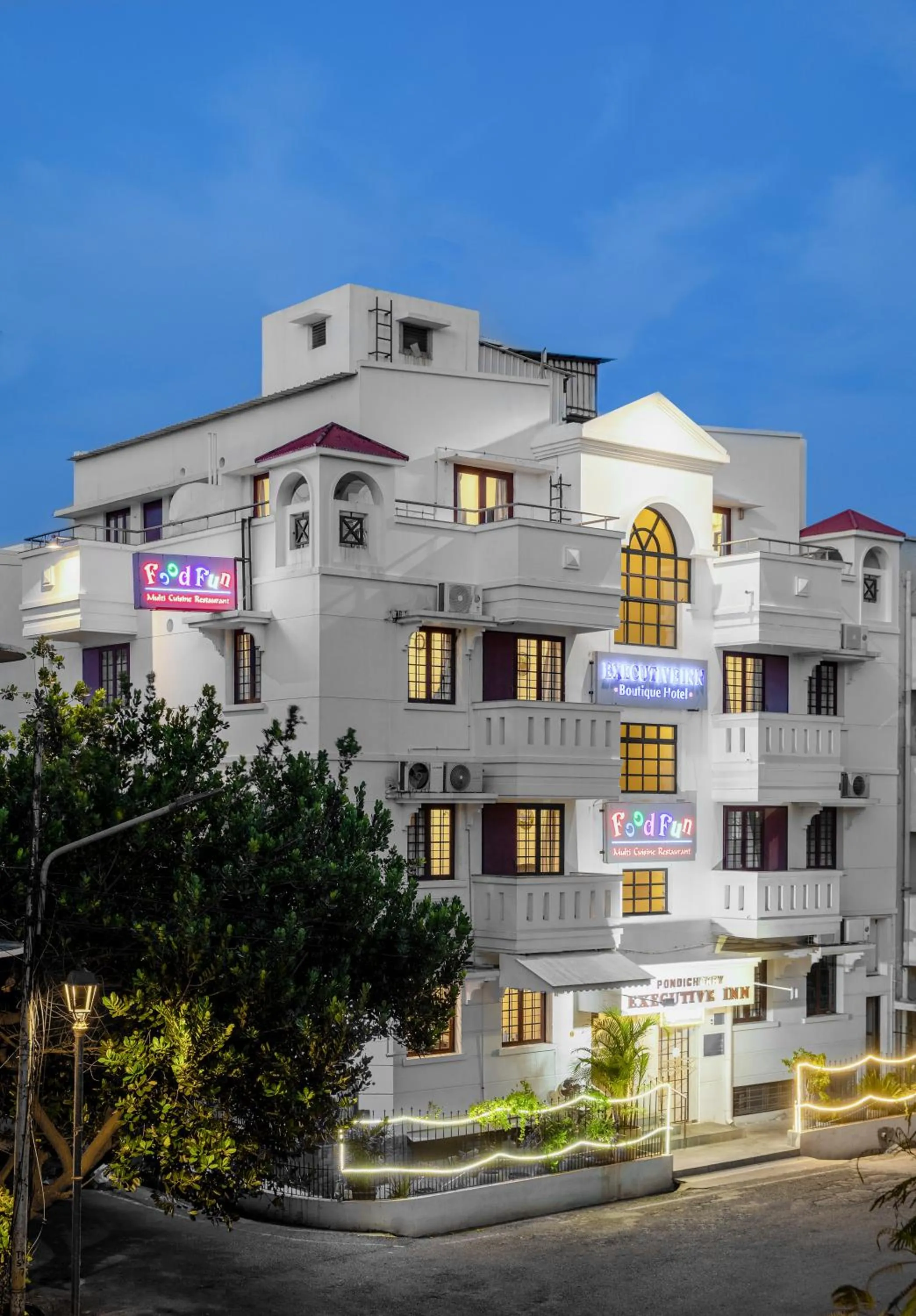 Pondicherry Executive Inn