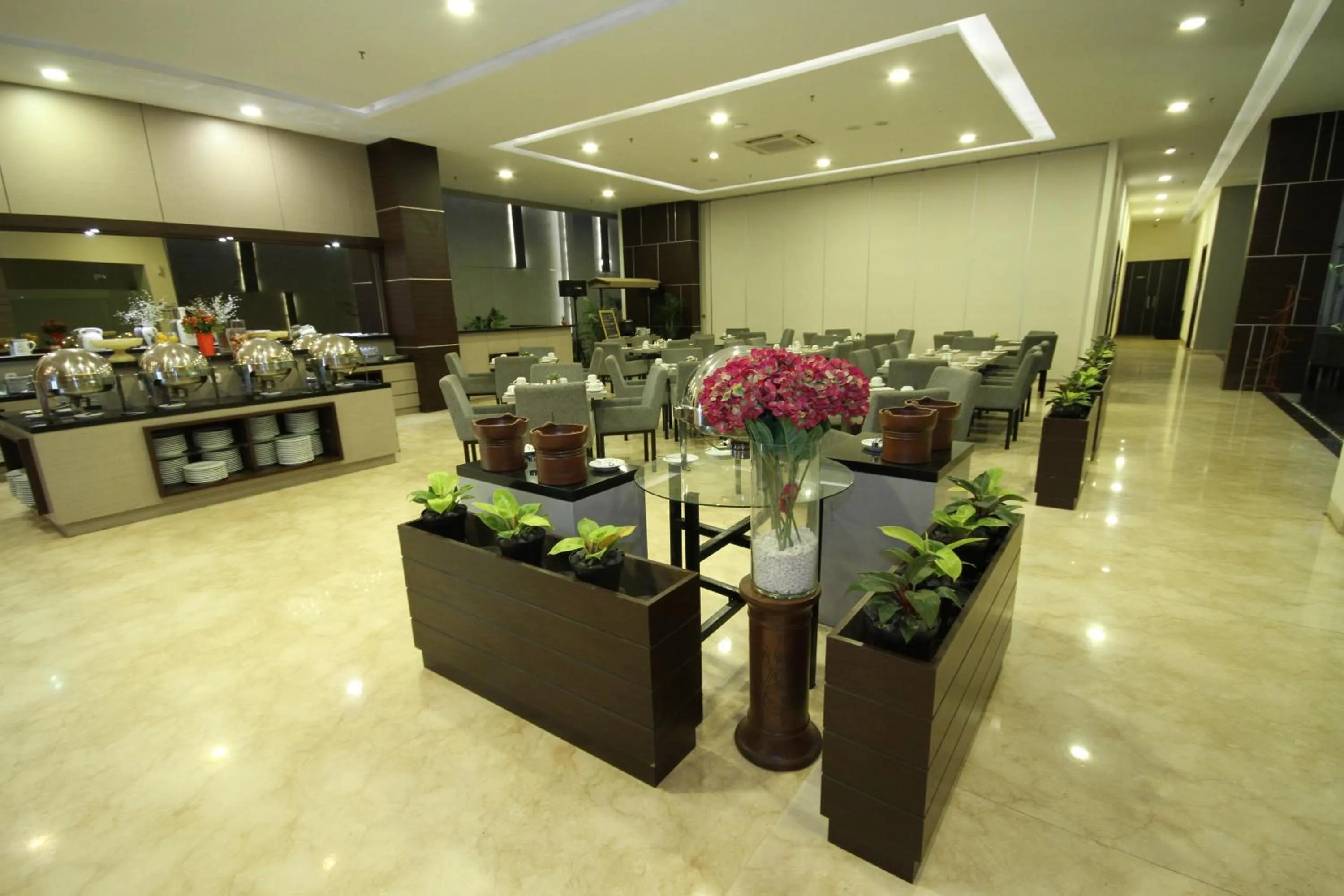 Restaurant/places to eat in Atlantic City Hotel