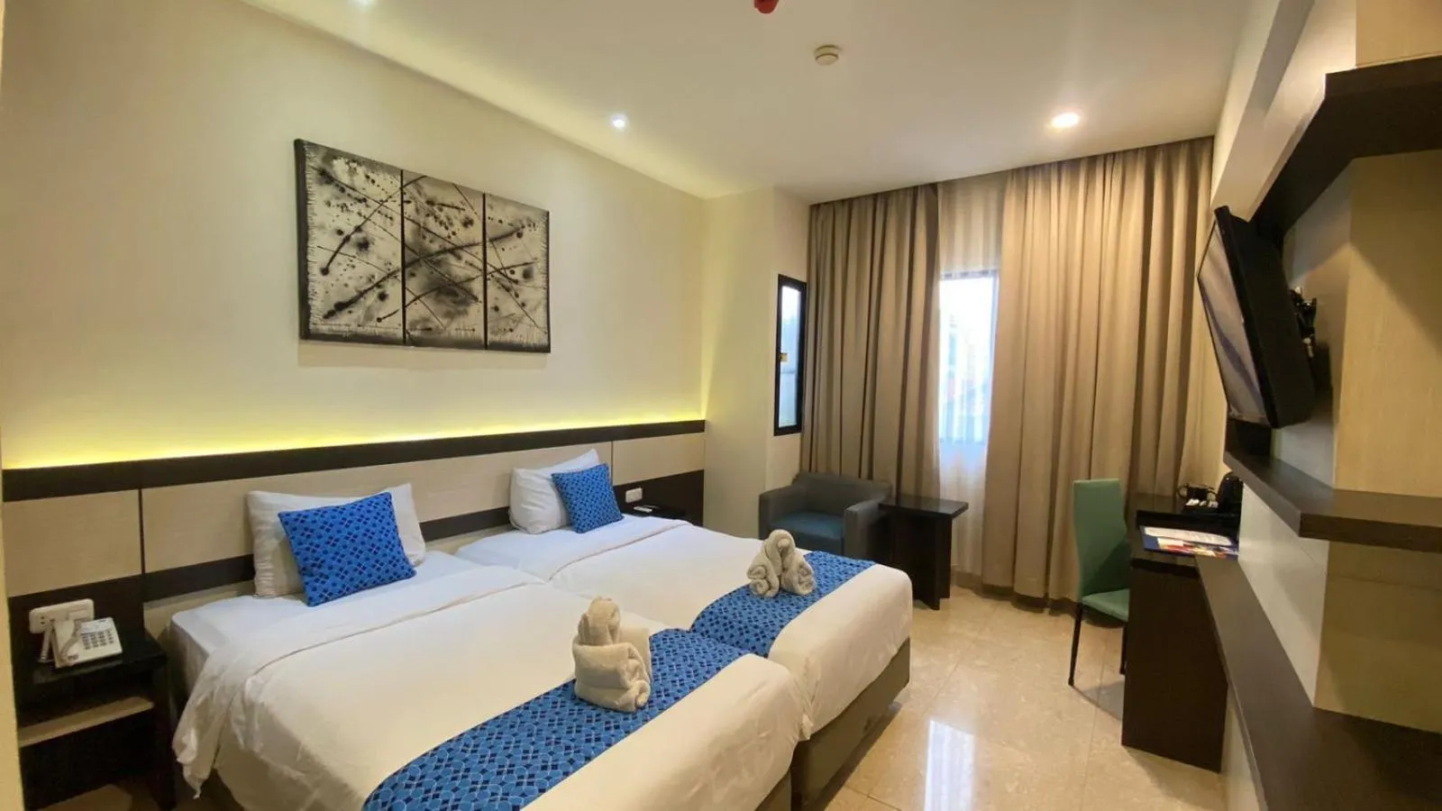 Bedroom in Atlantic City Hotel