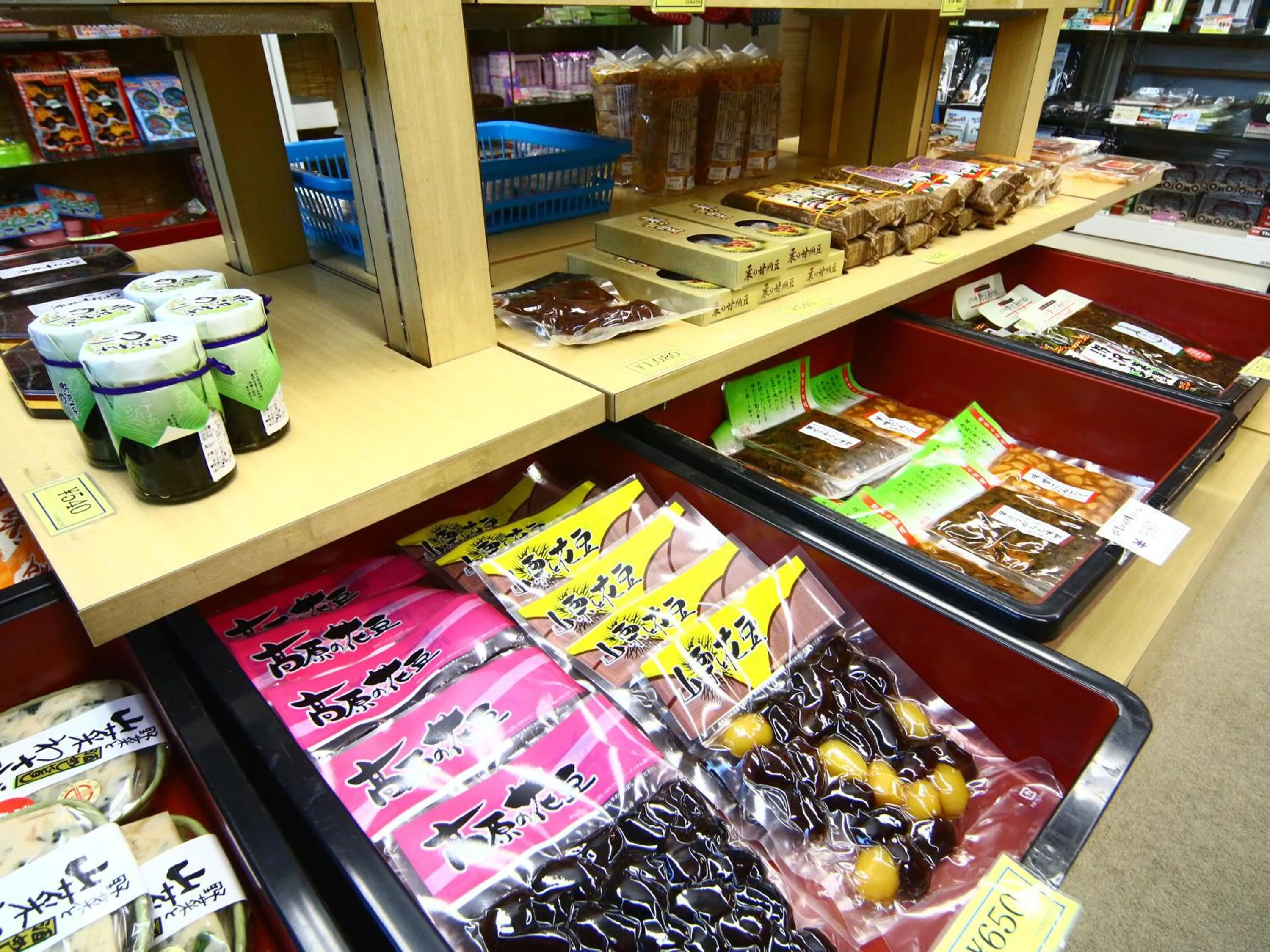 On-site shops in Hotel Omodaka